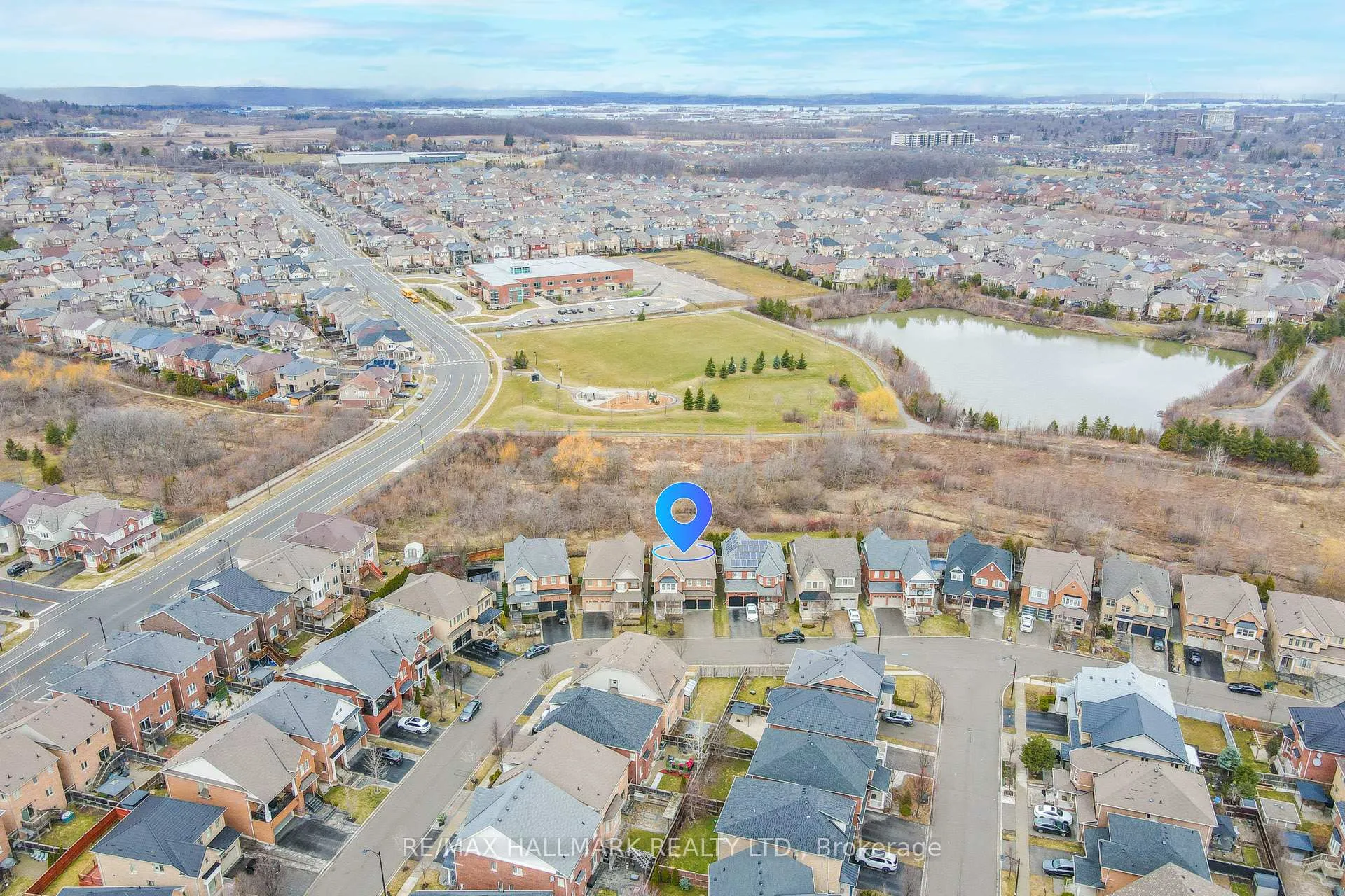 Photo 4 of 358 Malboeuf Court, Milton, Scott — HOMEH