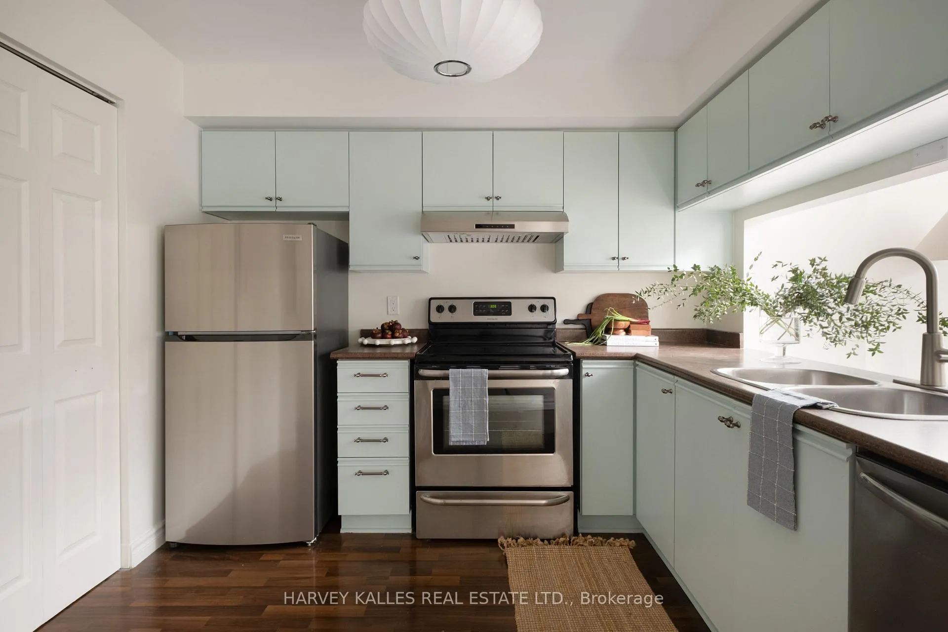Photo 8 of Unit 106, 356 McRae Drive, Toronto, Leaside — HOMEH