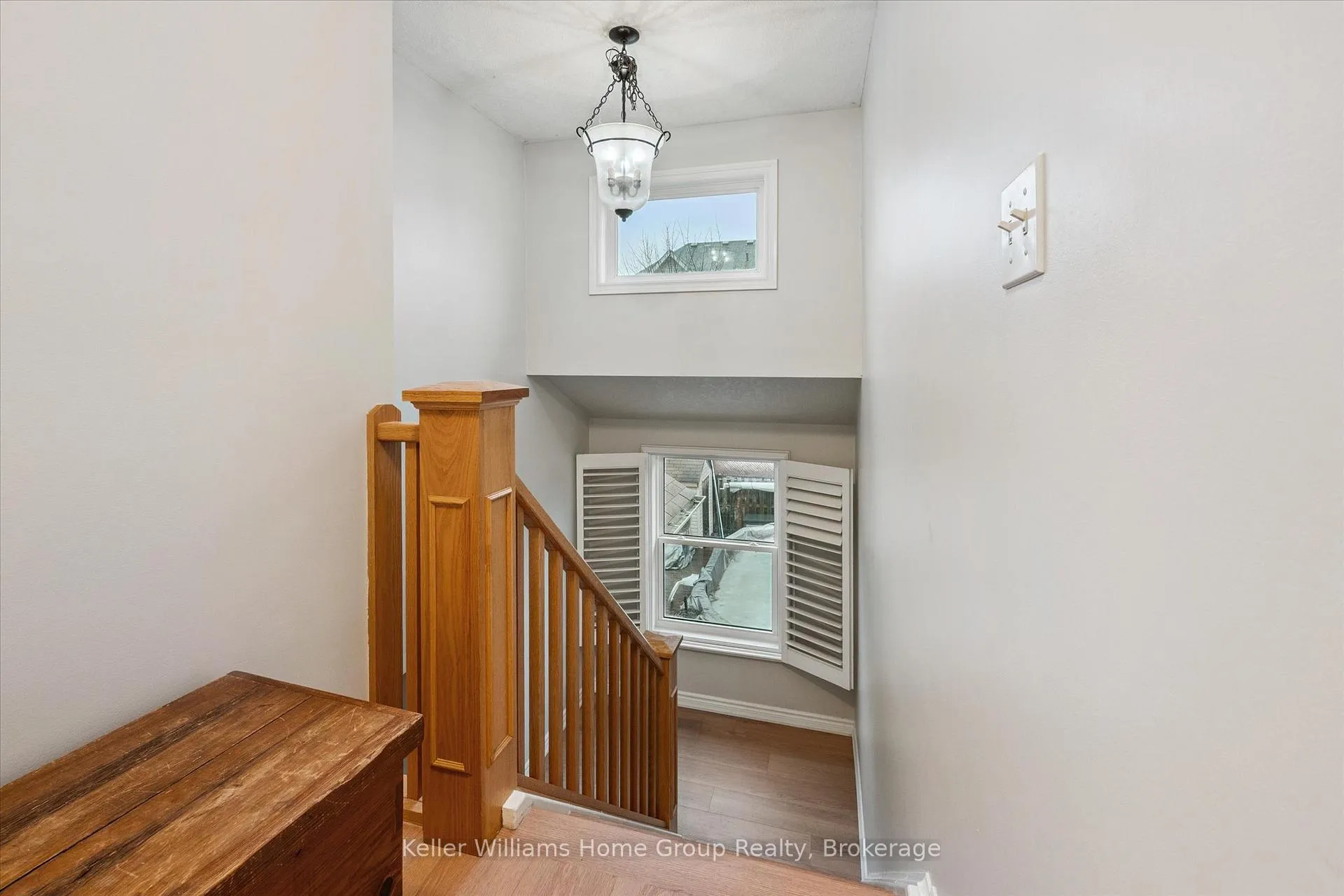 Photo 14 of 18 Geddes Crescent, Guelph, Kortright West — HOMEH