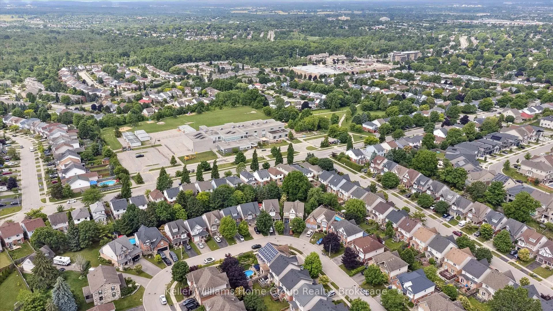 Photo 28 of 18 Geddes Crescent, Guelph, Kortright West — HOMEH