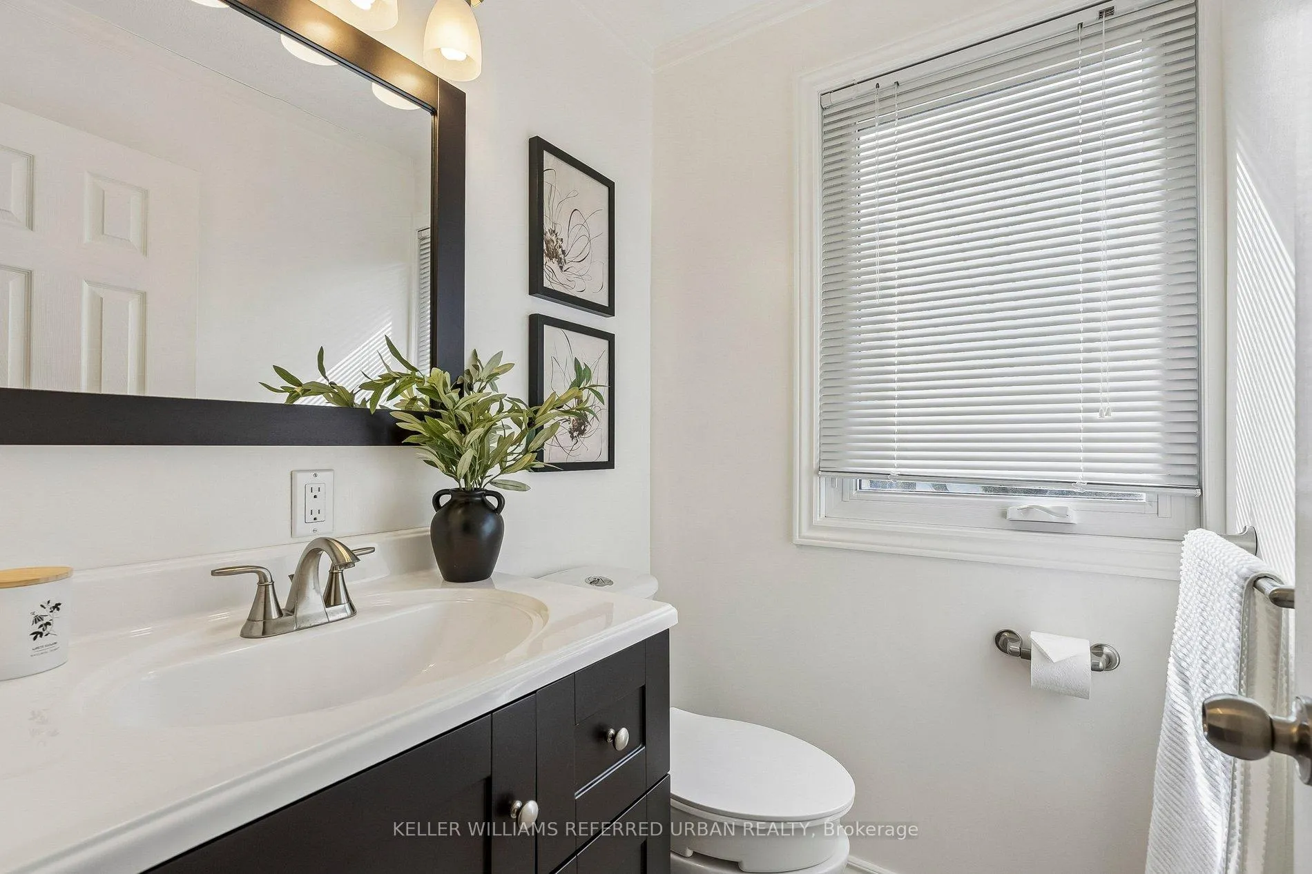 Photo 35 of 3 Shaindell Street, Markham, Royal Orchard — HOMEH
