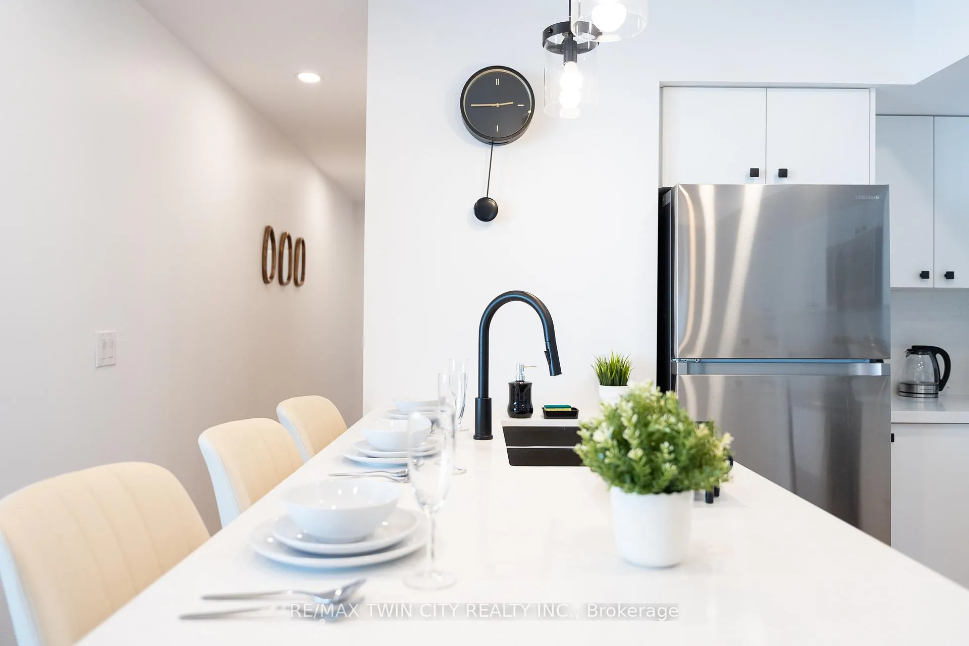 Photo 17 of Unit 1, 823 Stirling Avenue S, Kitchener — HOMEH
