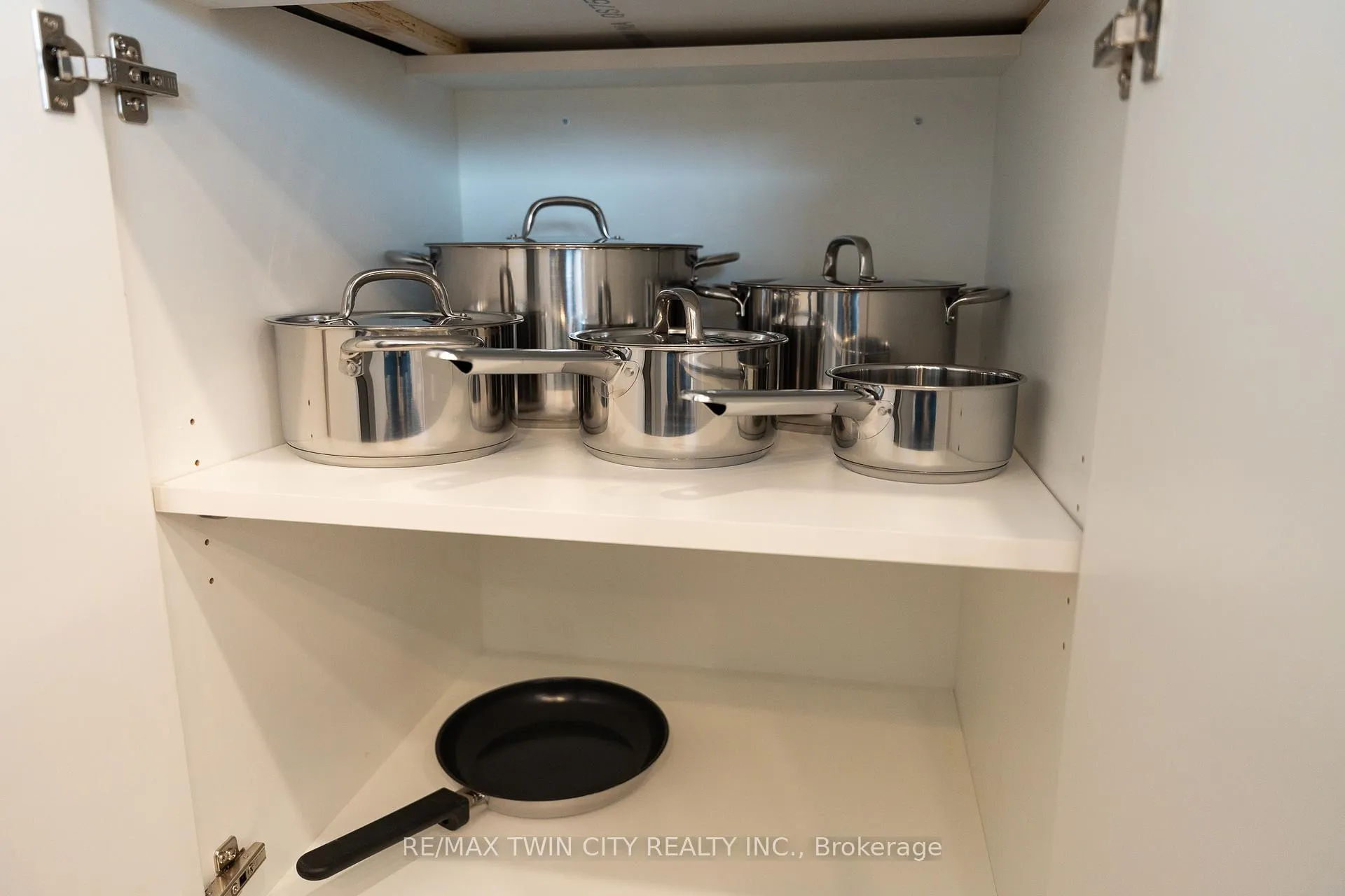 Photo 21 of Unit 1, 823 Stirling Avenue S, Kitchener — HOMEH
