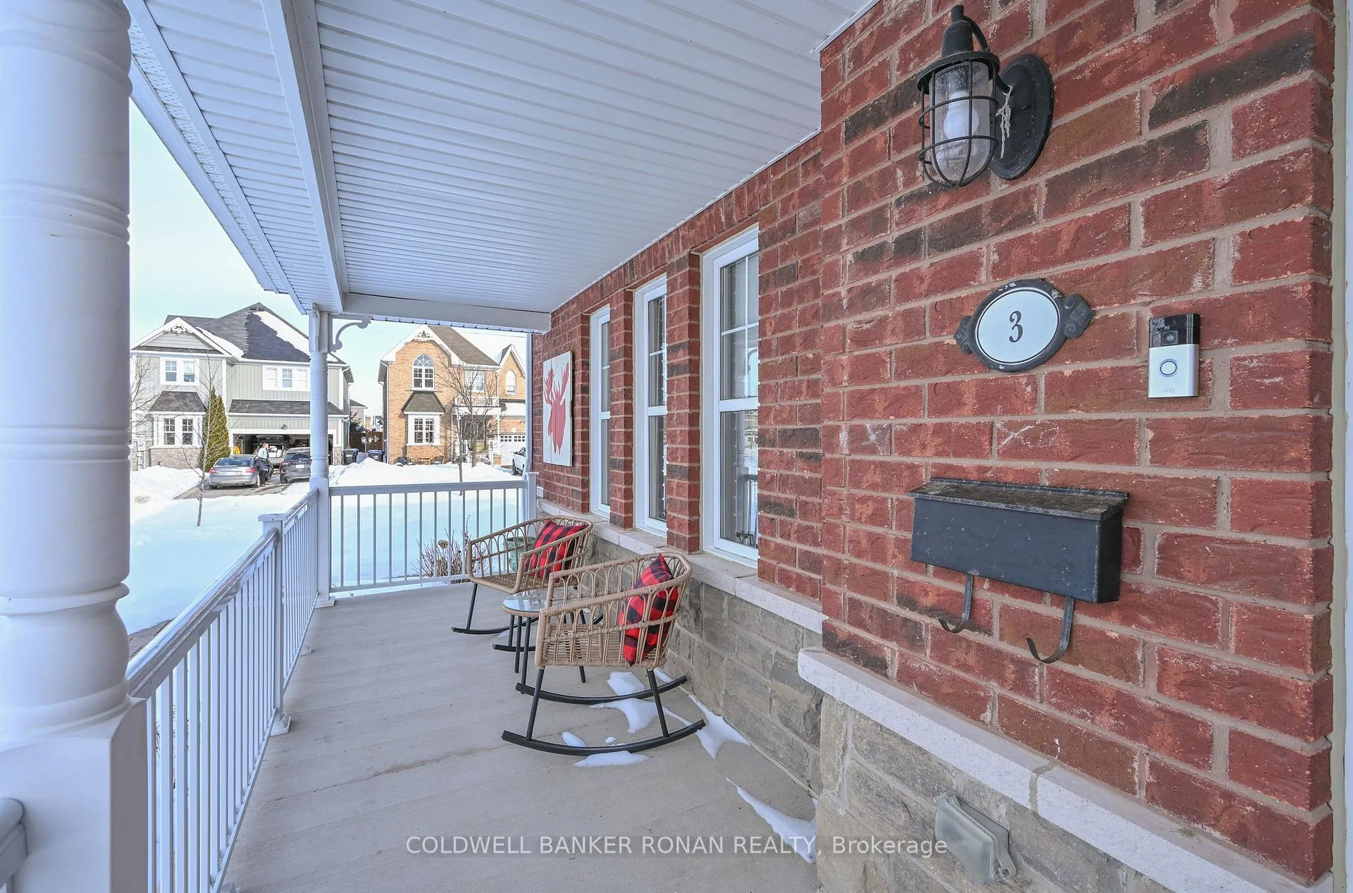 Photo 4 of 3 Swenson Street, New Tecumseth, Alliston — HOMEH