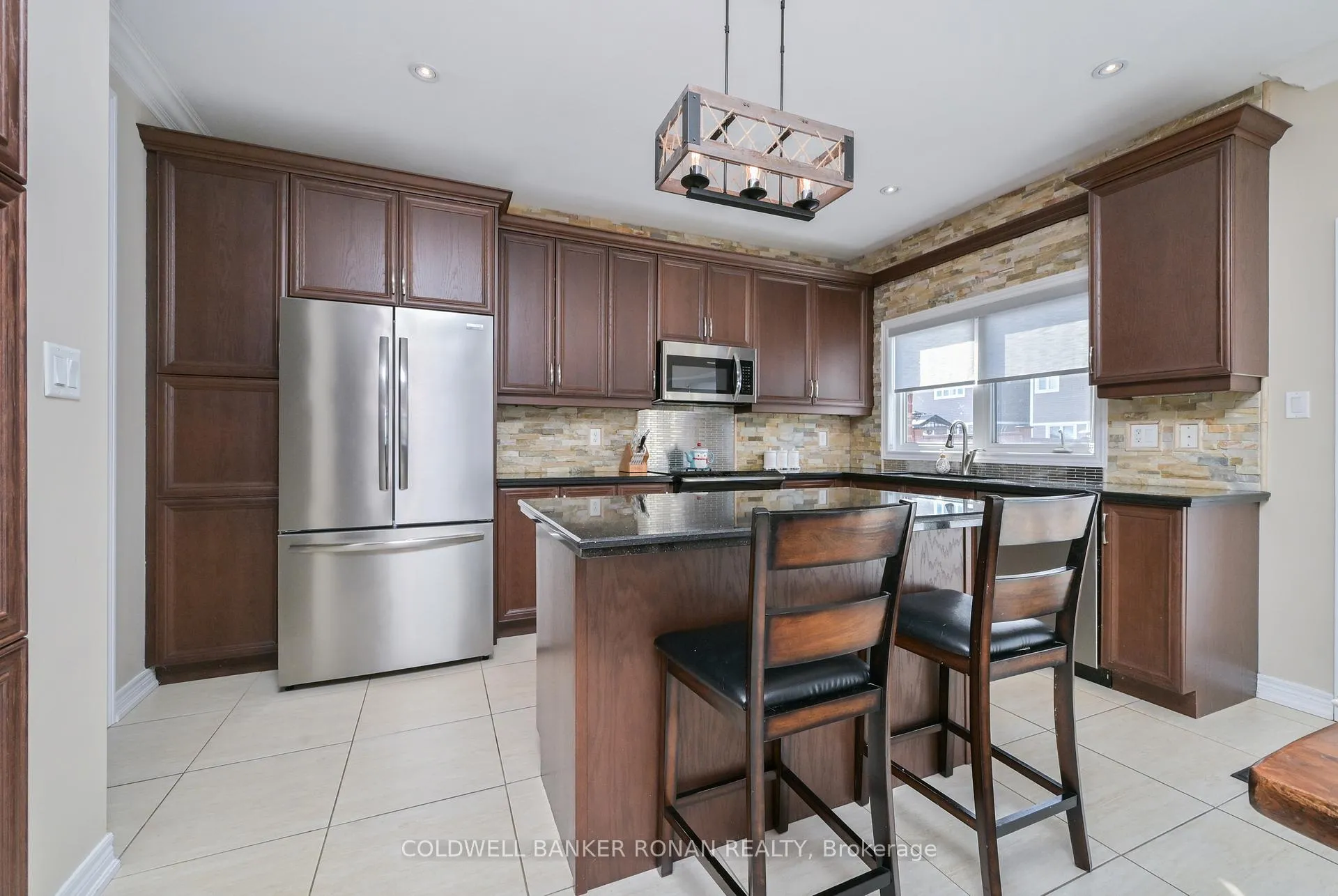 Photo 8 of 3 Swenson Street, New Tecumseth, Alliston — HOMEH