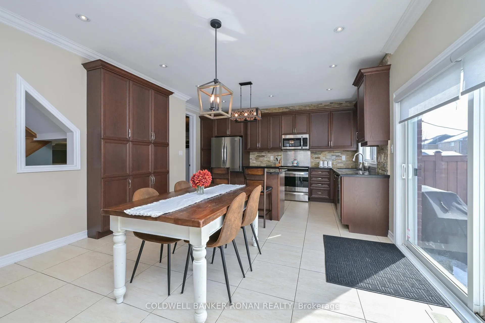 Photo 12 of 3 Swenson Street, New Tecumseth, Alliston — HOMEH