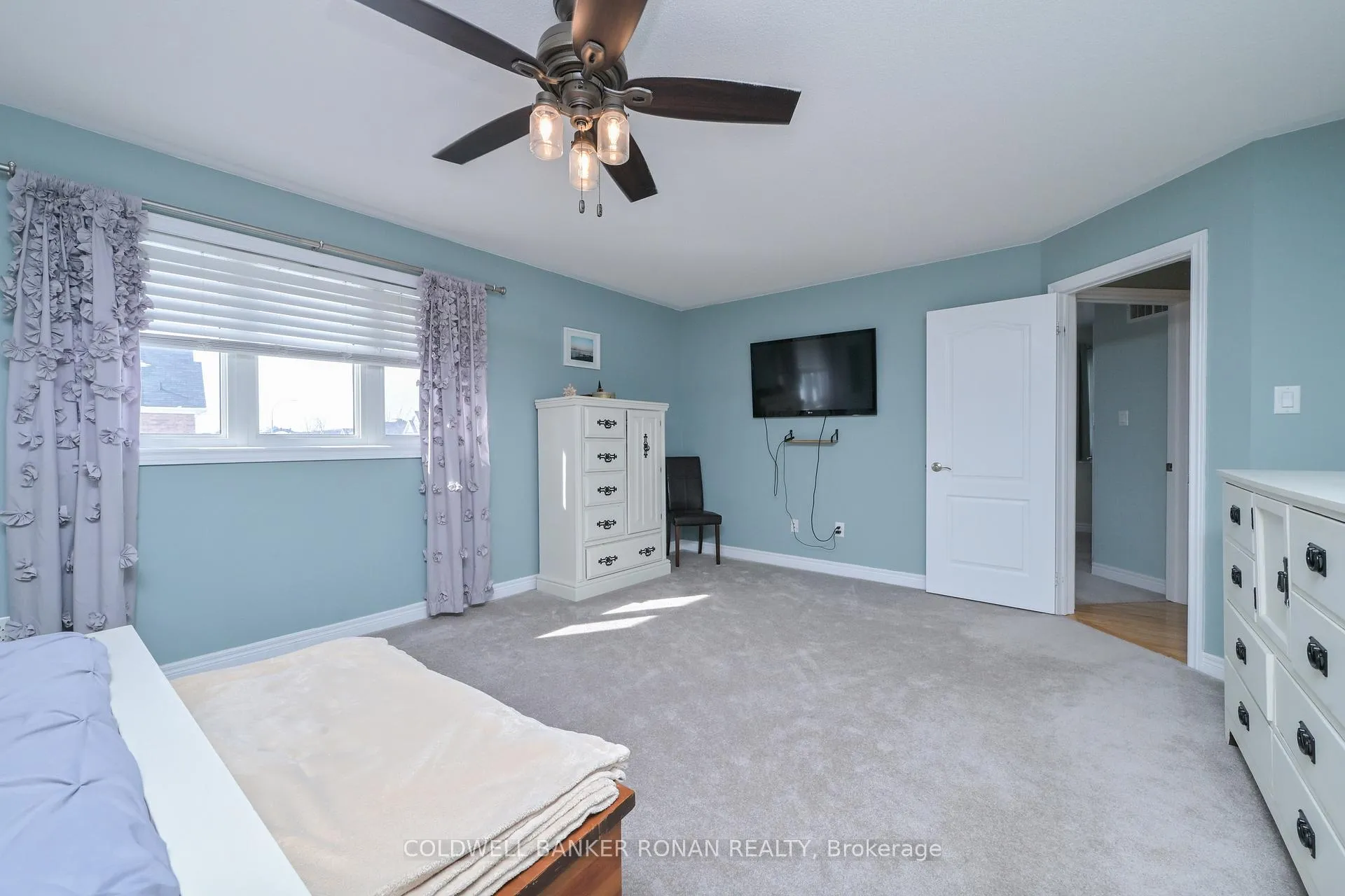Photo 21 of 3 Swenson Street, New Tecumseth, Alliston — HOMEH