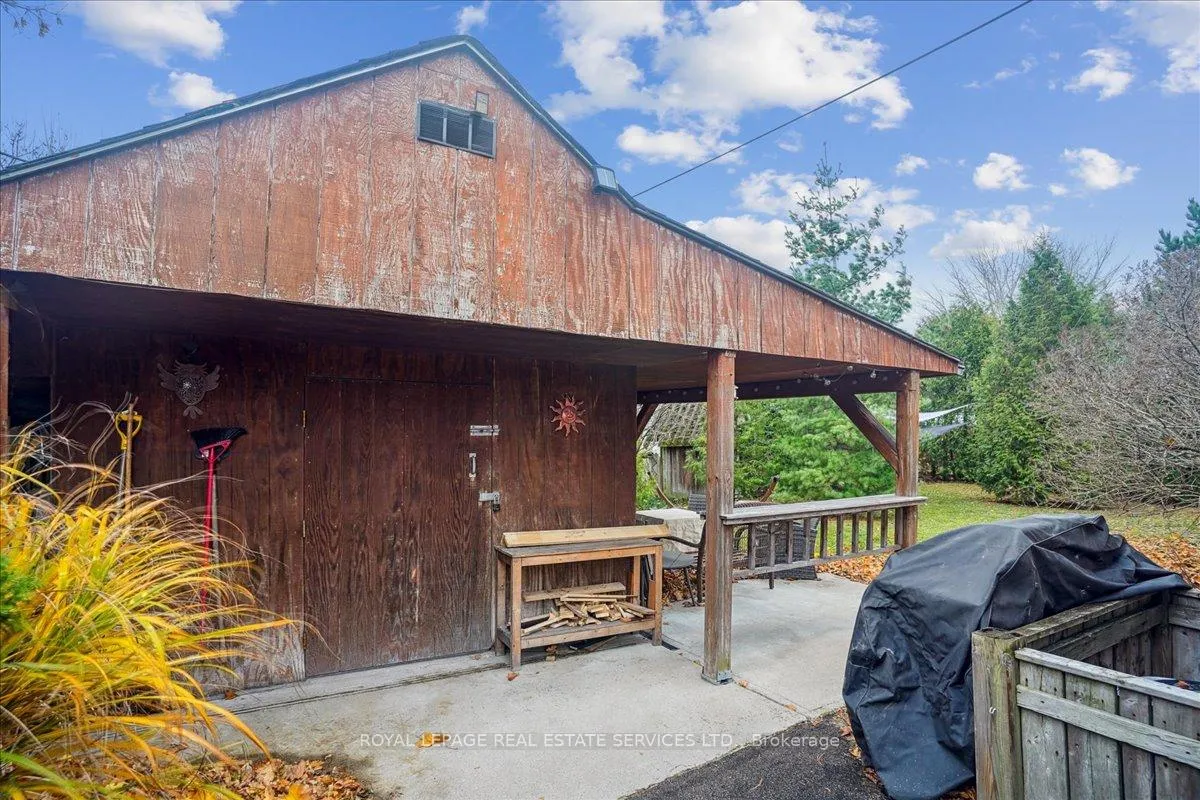 Photo 15 of 391 East 16th Street, Hamilton, Hill Park — HOMEH
