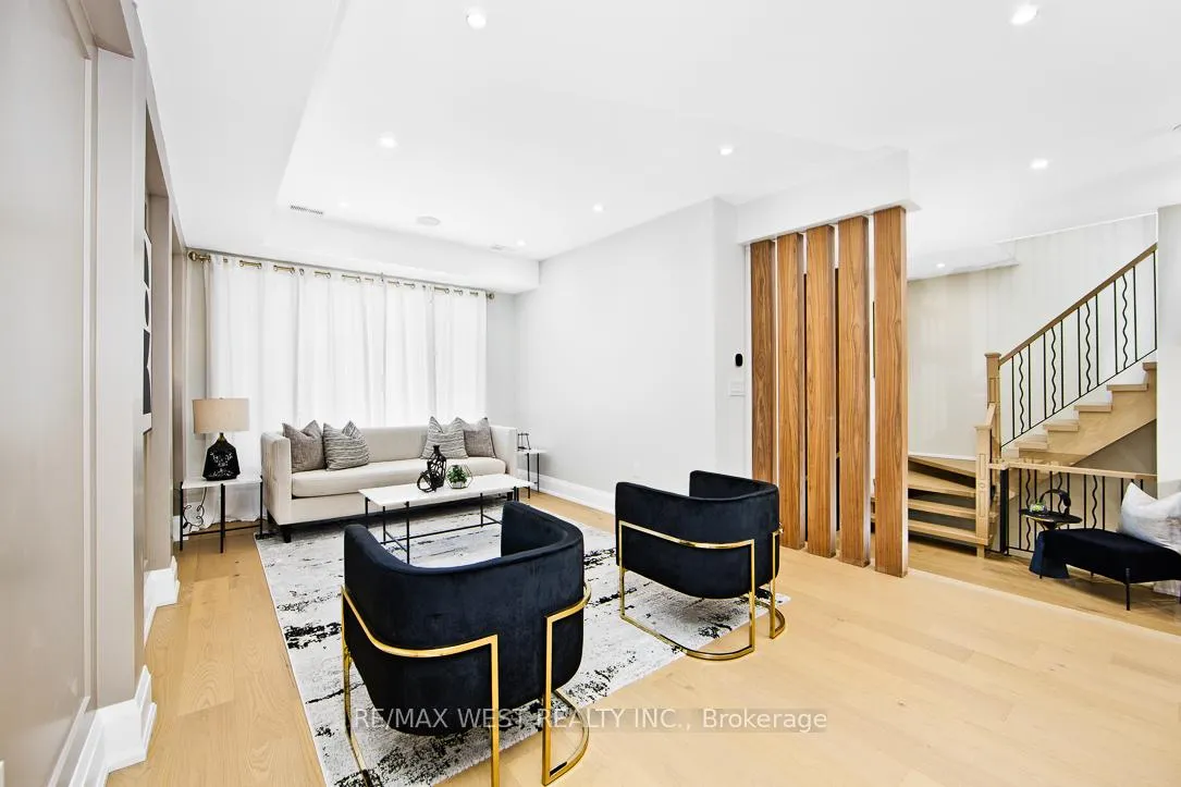 Photo 9 of 175 Floyd Avenue, Toronto, Danforth Village-East York — HOMEH