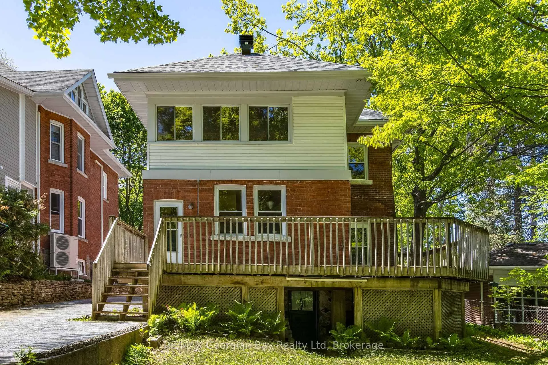 Photo 28 of 299 Fifth Street, Midland — HOMEH