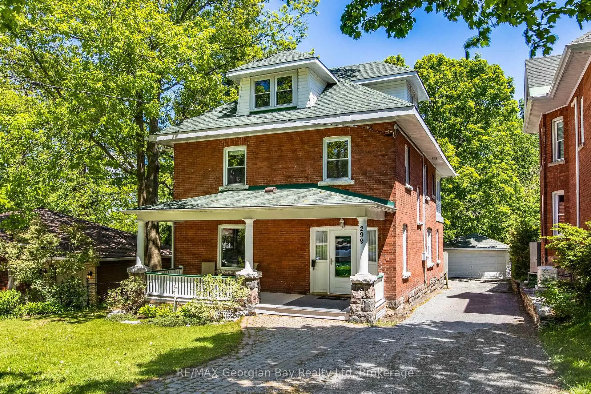 Photo 33 of 299 Fifth Street, Midland — HOMEH