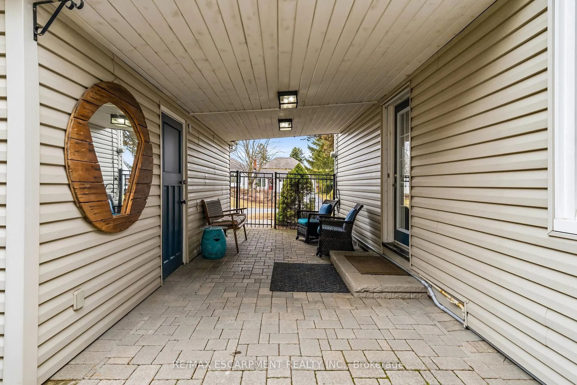 Photo 36 of 38 Parker Avenue, Hamilton, Ancaster — HOMEH