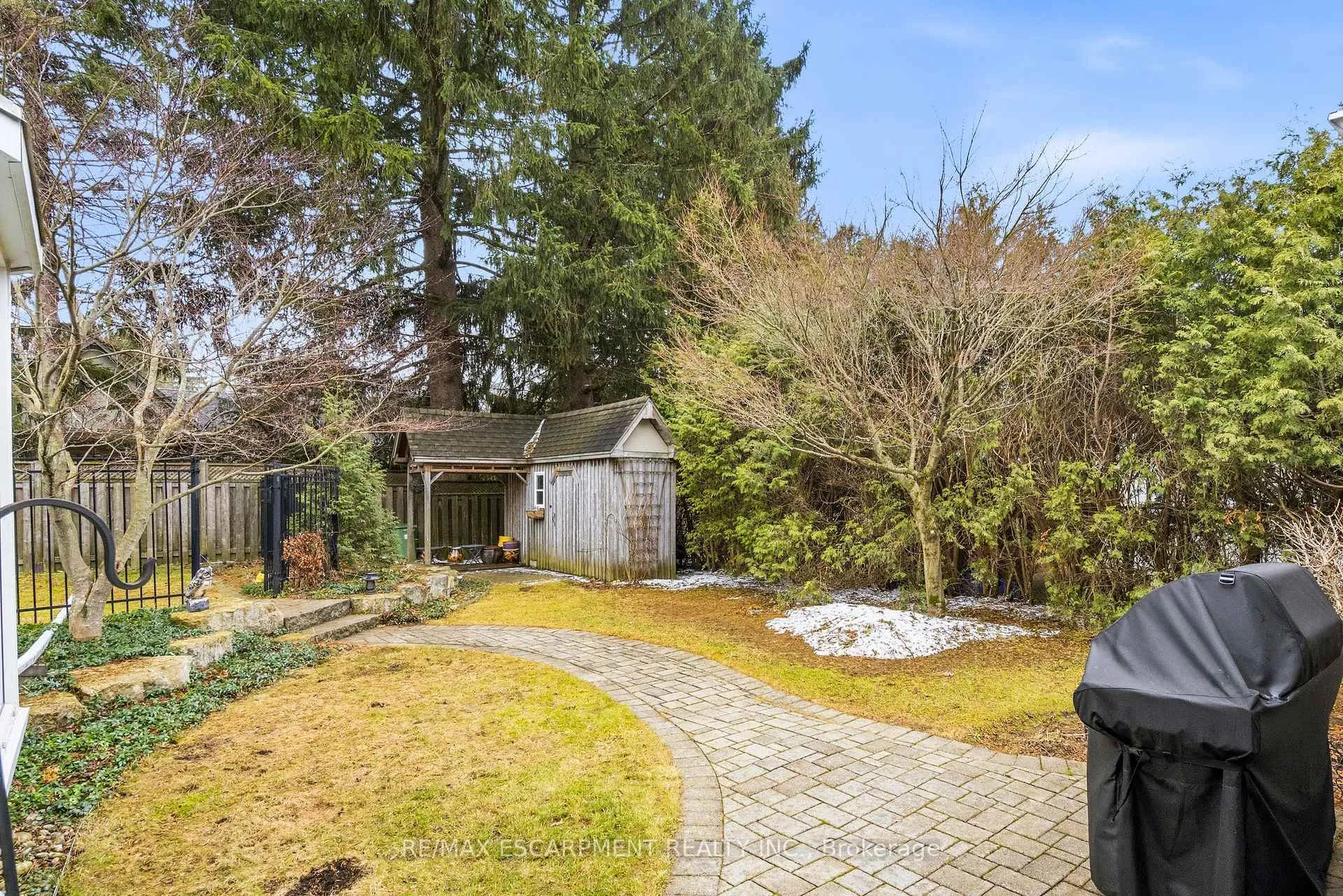Photo 37 of 38 Parker Avenue, Hamilton, Ancaster — HOMEH