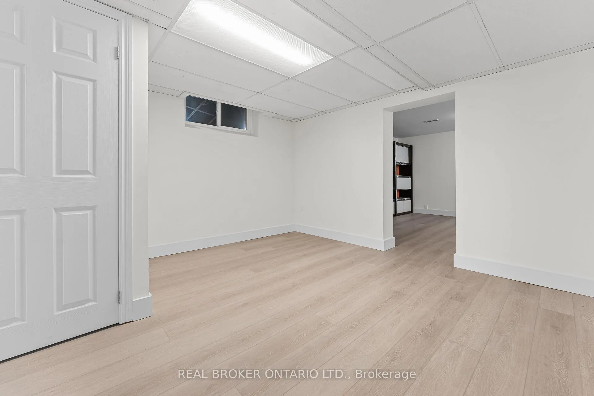 Photo 26 of 23 Beaumaris Crescent, Etobicoke, Kingsview Village-The Westway — HOMEH