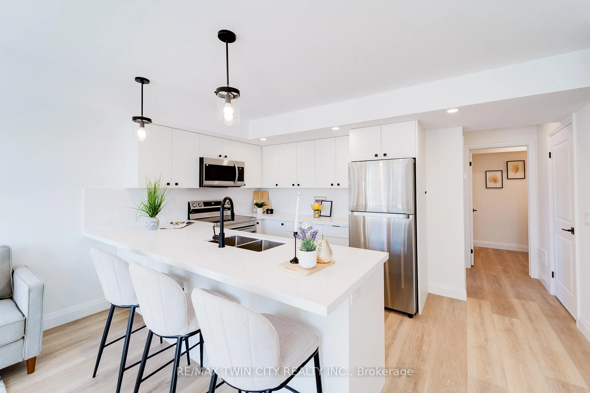 Photo 3 of Unit 2, 825 Stirling Avenue S, Kitchener — HOMEH