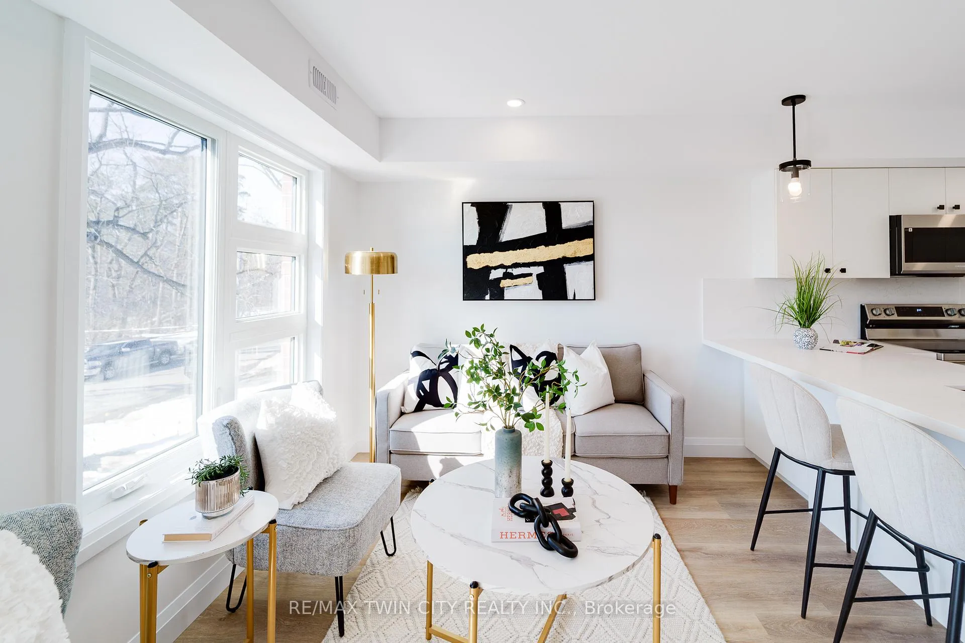 Photo 6 of Unit 2, 825 Stirling Avenue S, Kitchener — HOMEH