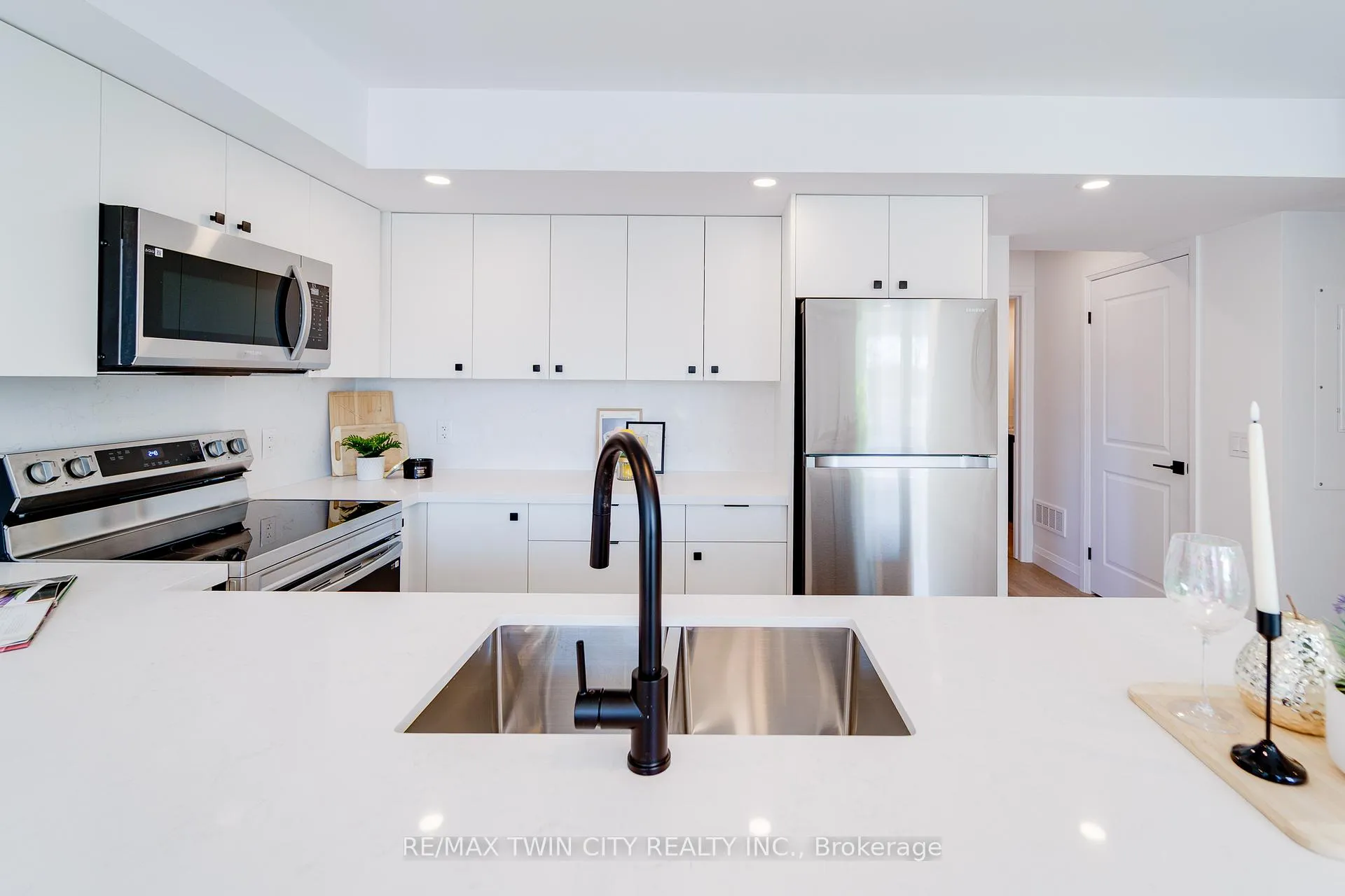 Photo 8 of Unit 2, 825 Stirling Avenue S, Kitchener — HOMEH