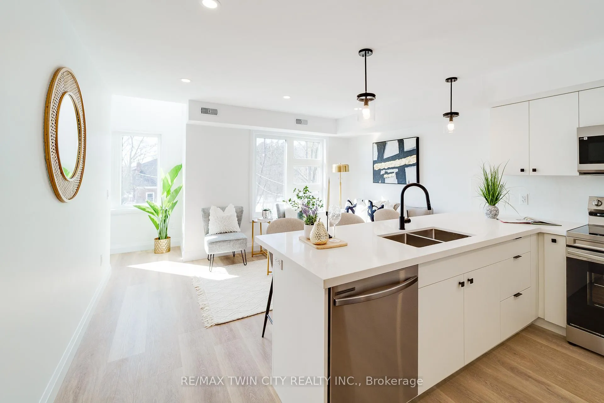 Photo 14 of Unit 2, 825 Stirling Avenue S, Kitchener — HOMEH