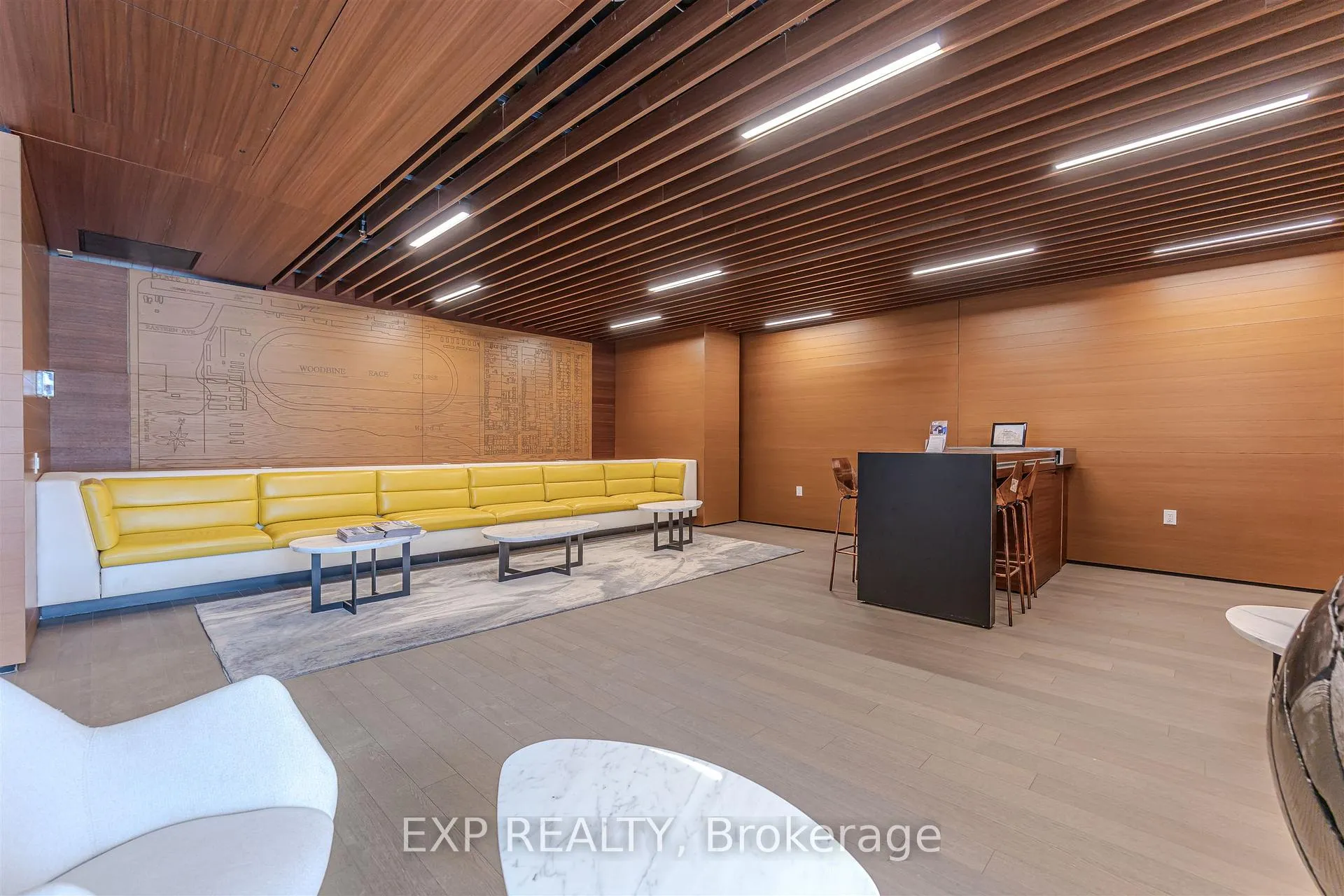 Photo 6 of Unit 403, 1888 Queen Street E, Toronto, The Beaches — HOMEH