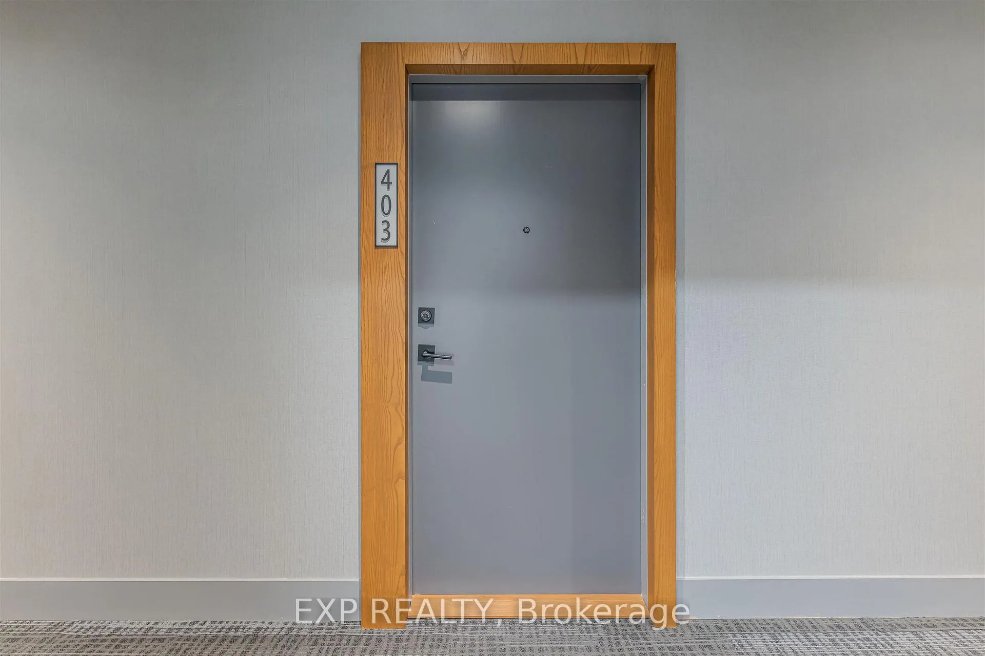 Photo 8 of Unit 403, 1888 Queen Street E, Toronto, The Beaches — HOMEH