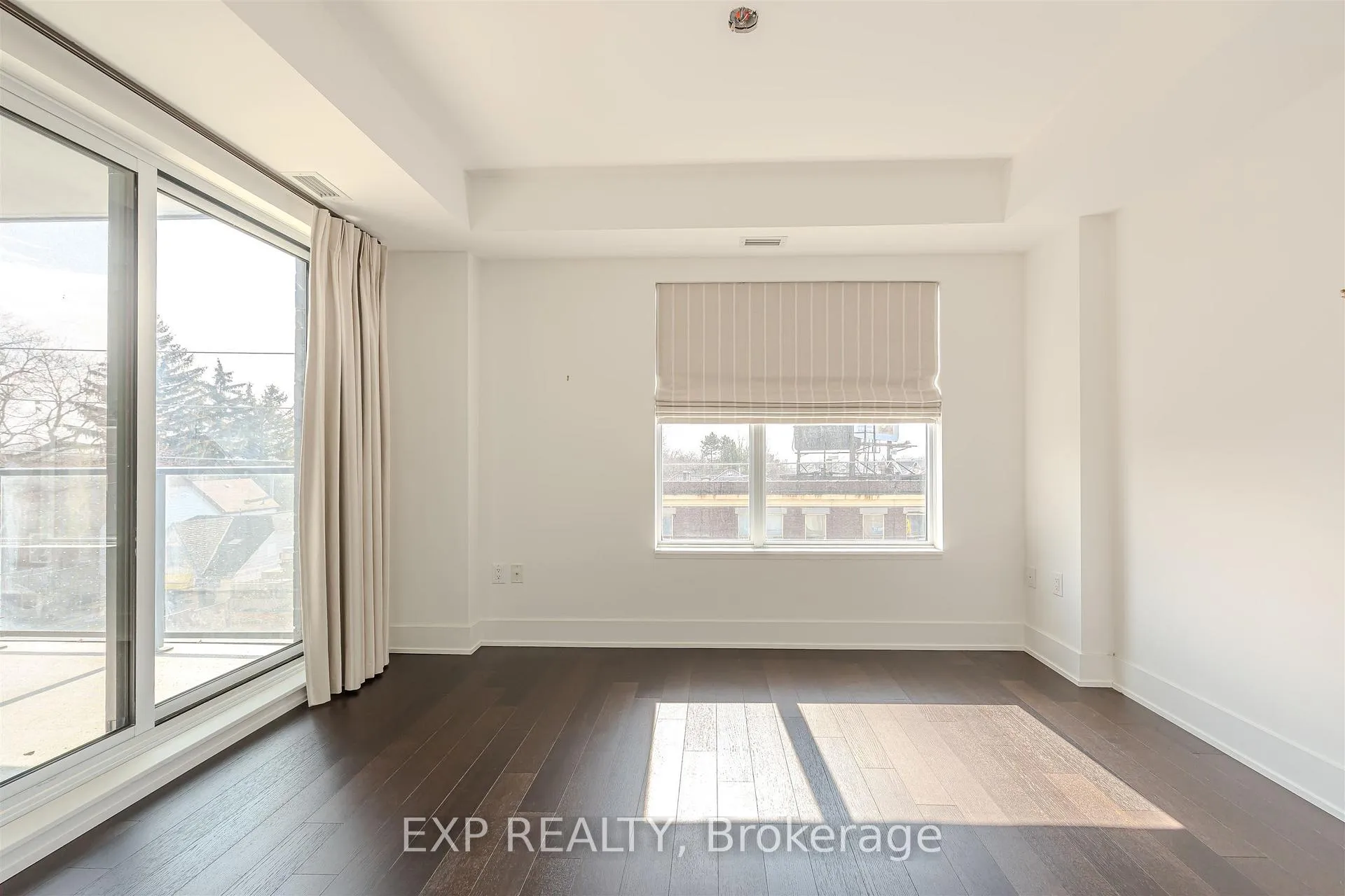 Photo 17 of Unit 403, 1888 Queen Street E, Toronto, The Beaches — HOMEH