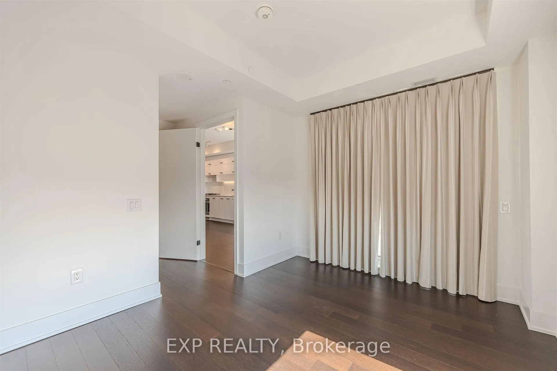 Photo 19 of Unit 403, 1888 Queen Street E, Toronto, The Beaches — HOMEH