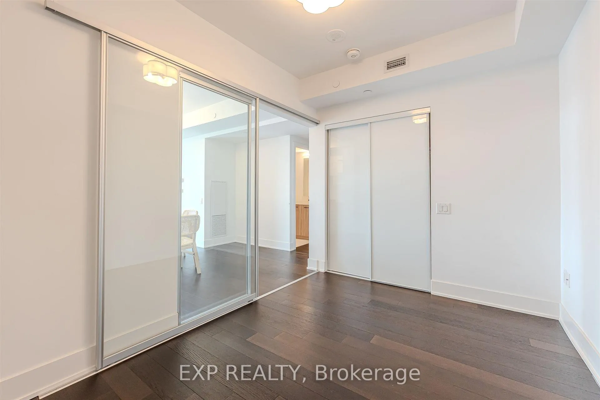 Photo 24 of Unit 403, 1888 Queen Street E, Toronto, The Beaches — HOMEH