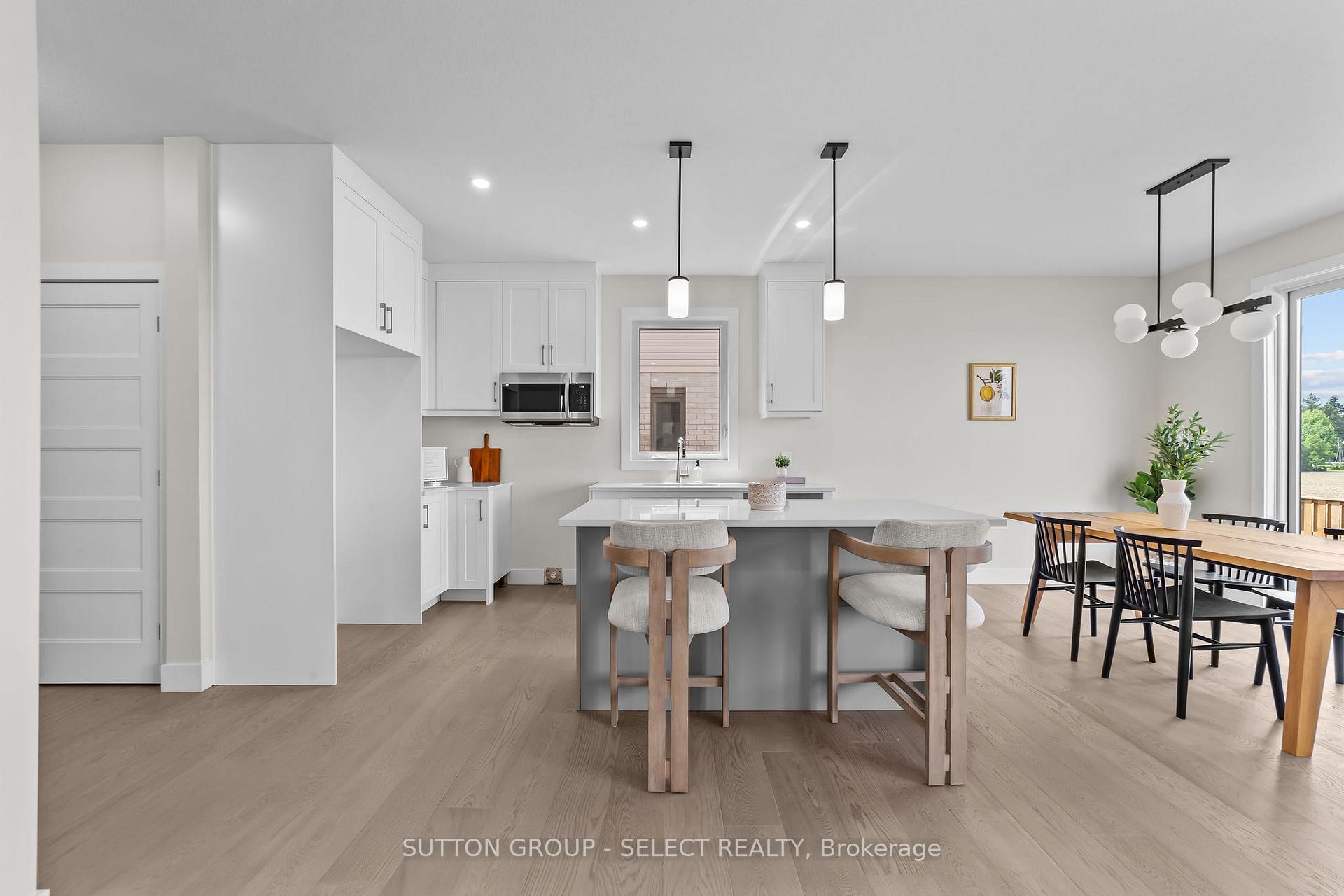 Photo 2 of Unit 9, 7966 Fallon Drive, Lucan Biddulph, Granton — HOMEH