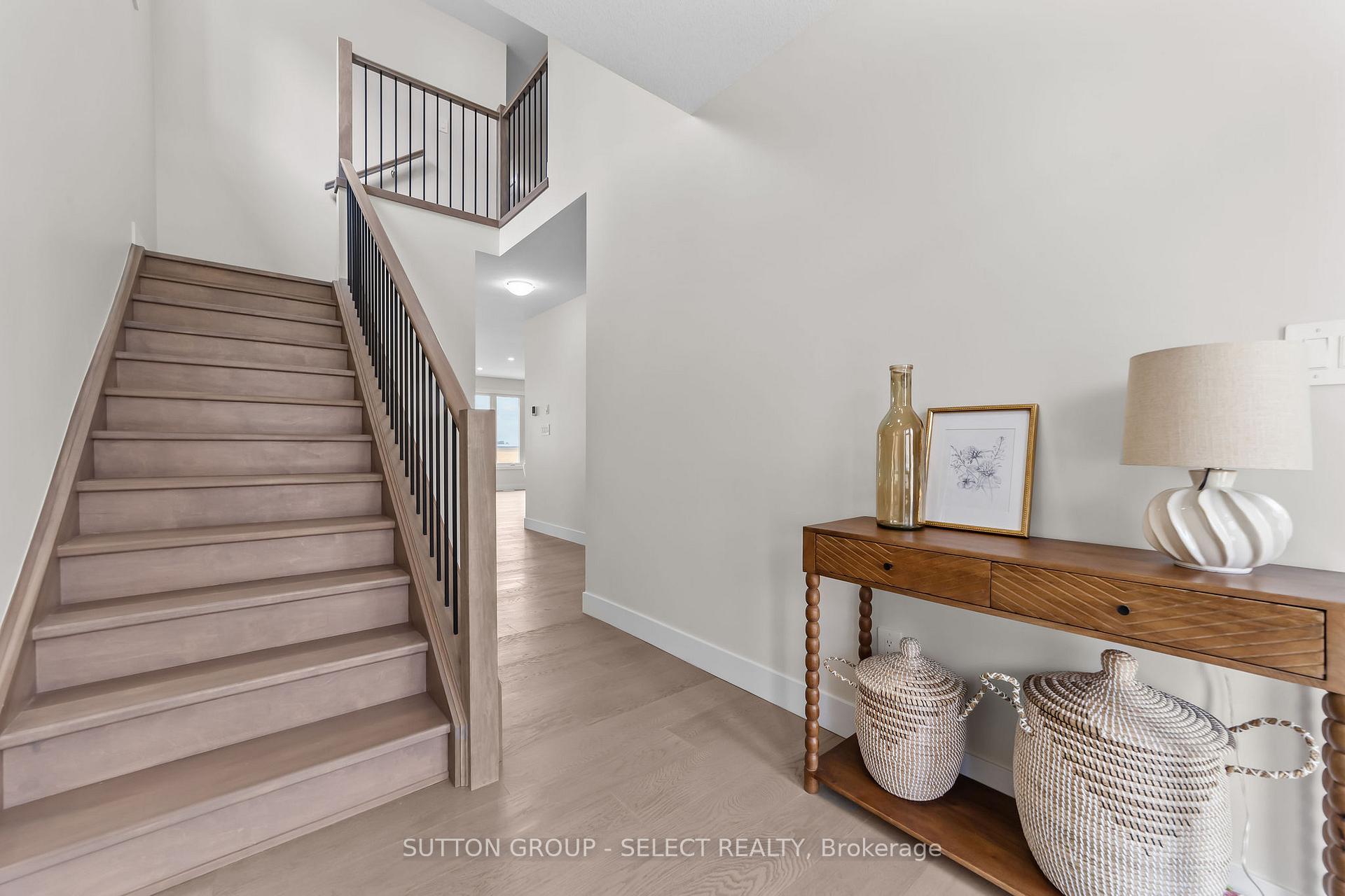 Photo 19 of Unit 9, 7966 Fallon Drive, Lucan Biddulph, Granton — HOMEH