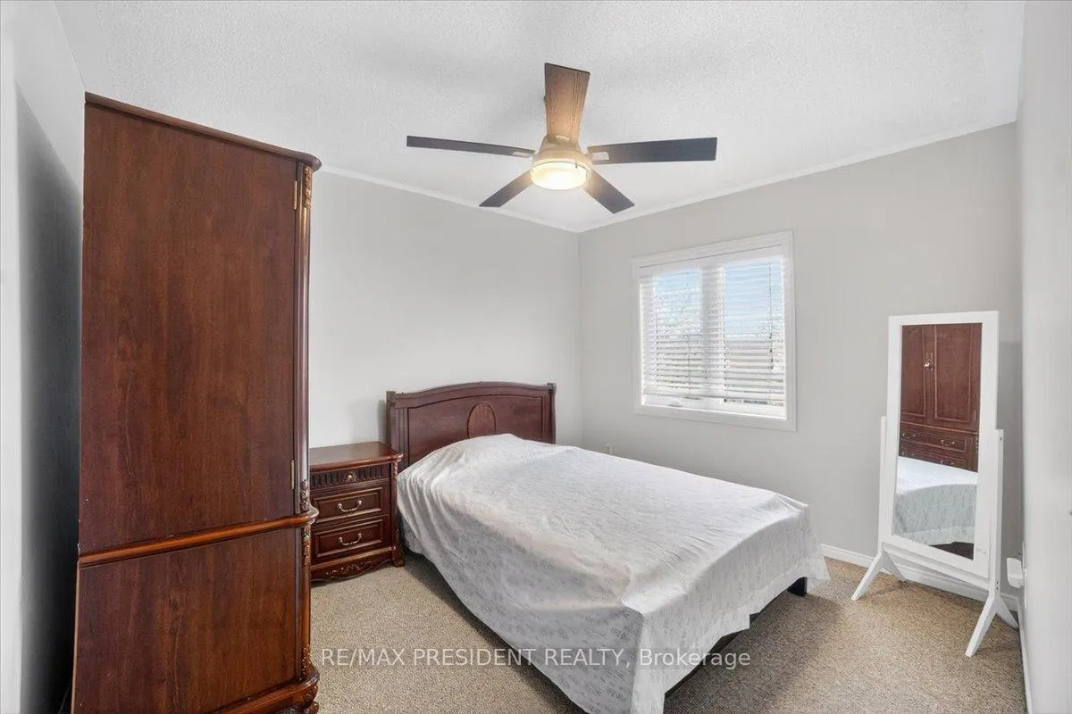 Photo 20 of 2957 Jackson Drive, Burlington, Rose — HOMEH