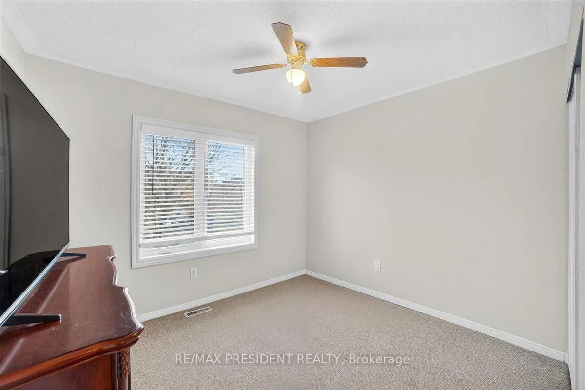 Photo 22 of 2957 Jackson Drive, Burlington, Rose — HOMEH
