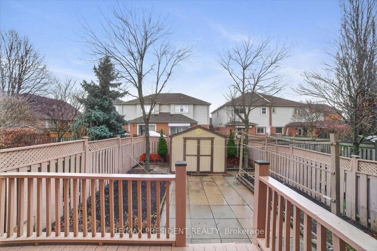 Photo 36 of 2957 Jackson Drive, Burlington, Rose — HOMEH