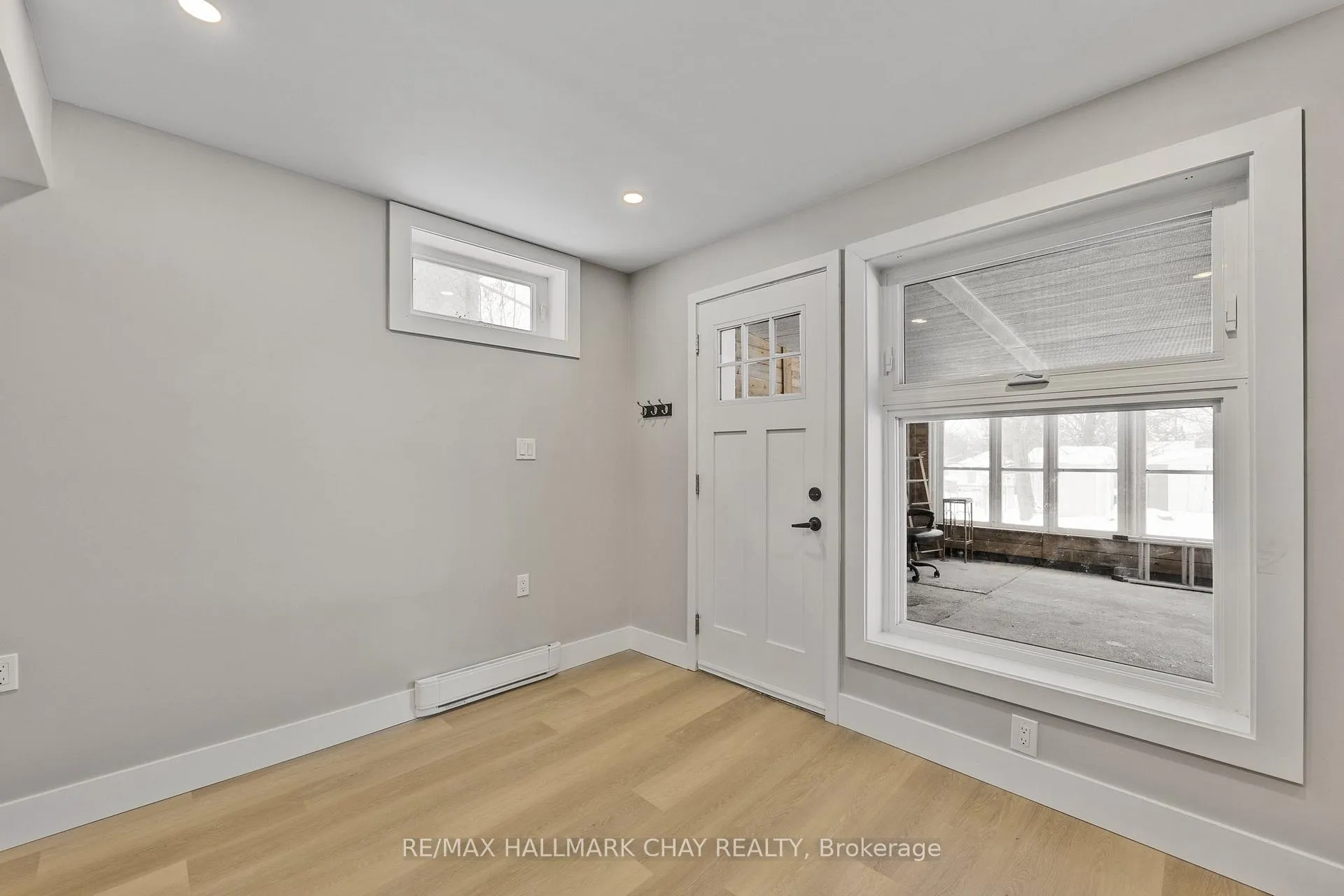 Photo 2 of Unit Lower, 110 Codrington Street, Barrie, Codrington — HOMEH