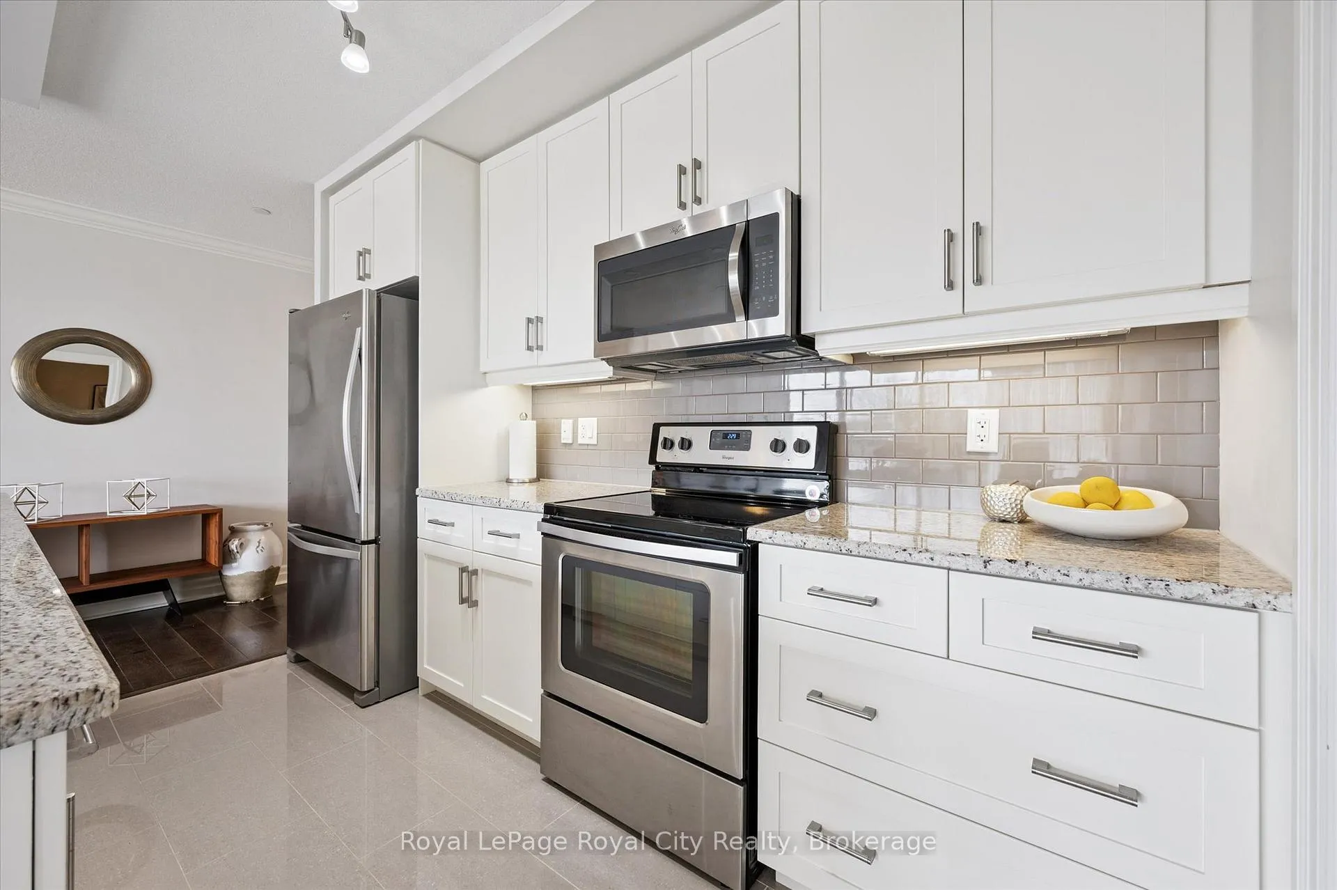 Photo 14 of Unit 413, 150 Wellington Street E, Guelph, Downtown — HOMEH