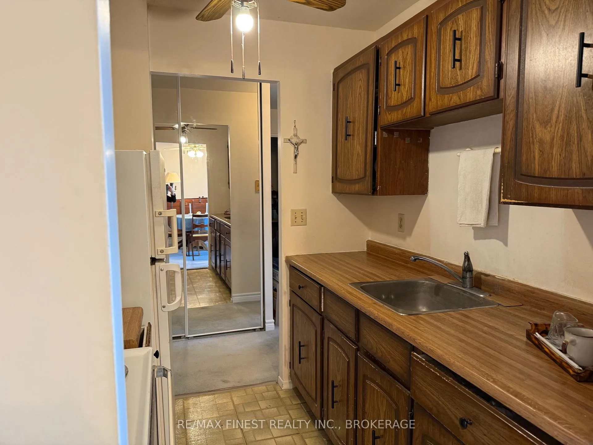 Photo 11 of Unit 206, 334 Queen Mary Road, Kingston, West of Sir John A. Blvd — HOMEH