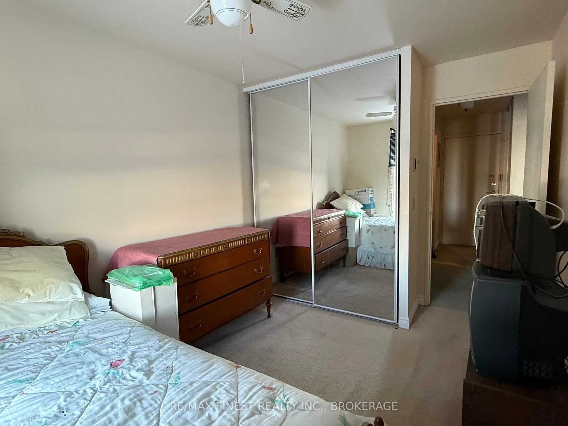 Photo 14 of Unit 206, 334 Queen Mary Road, Kingston, West of Sir John A. Blvd — HOMEH