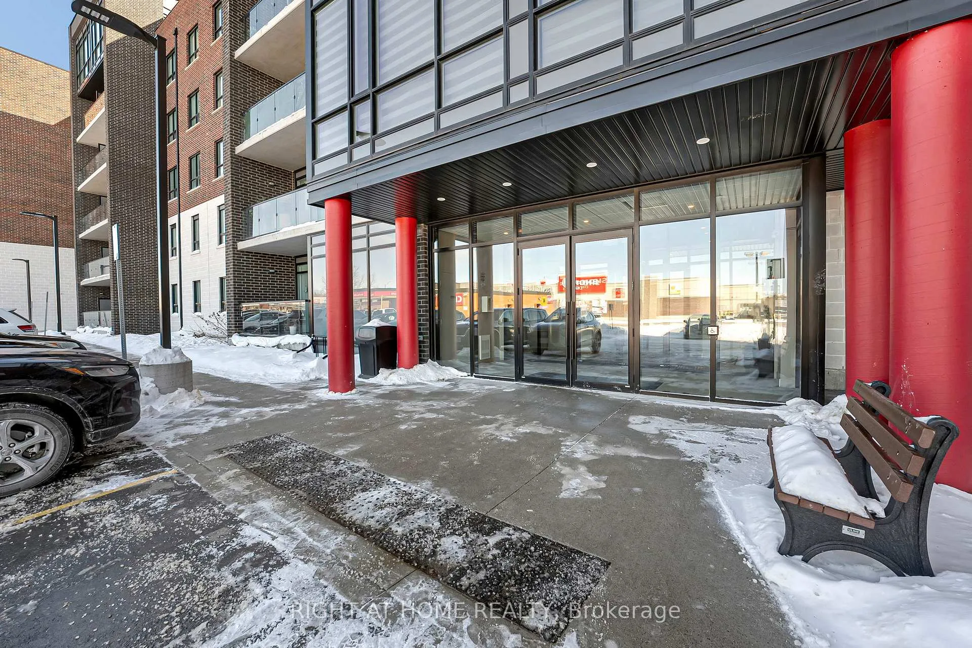 Photo 27 of Unit 412, 5 Hamilton Street, Hamilton, Waterdown — HOMEH