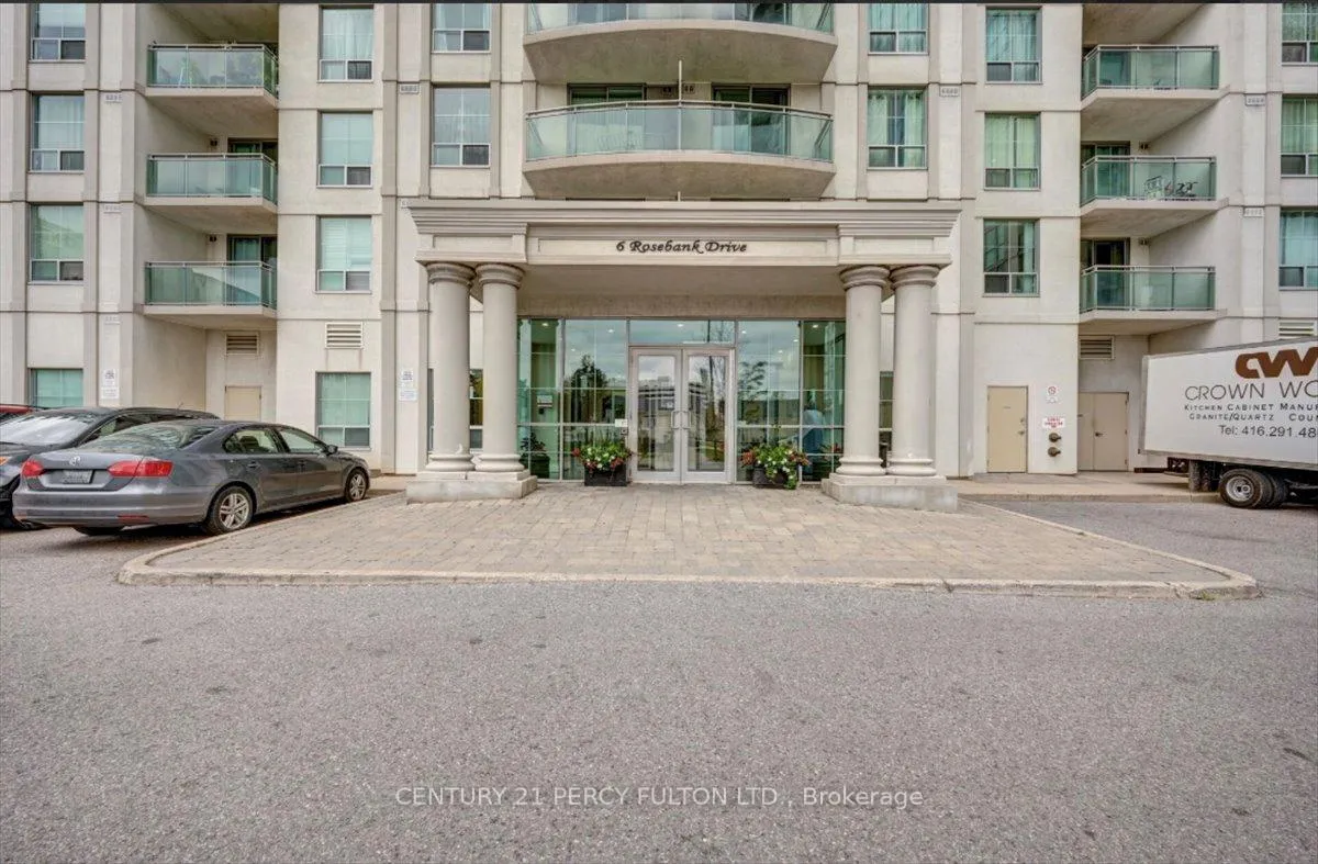 Front of Unit 2C, 6 Rosebank Drive