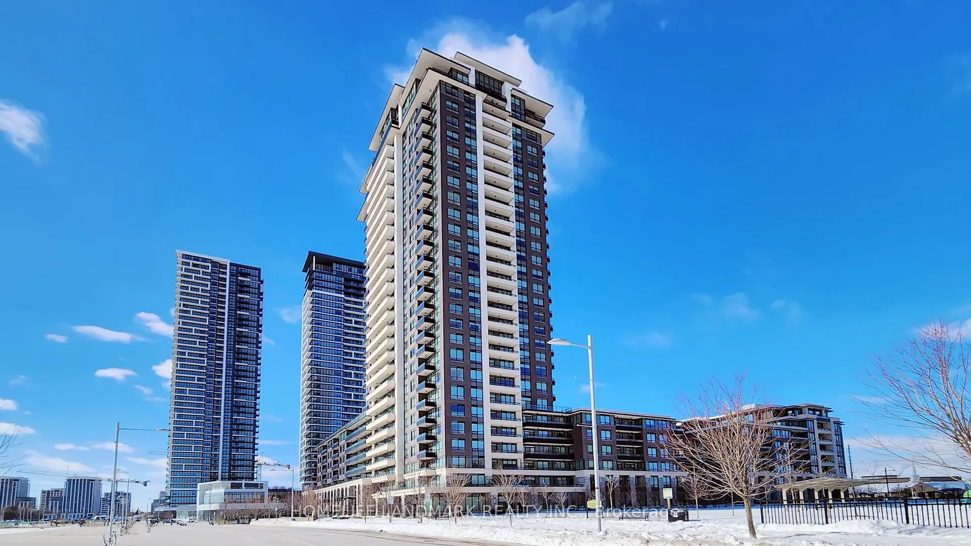 Photo 1 of Unit 712, 15 Water Walk Drive, Markham, Unionville — HOMEH