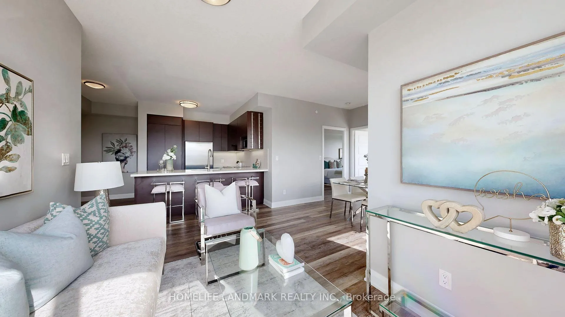 Photo 12 of Unit 712, 15 Water Walk Drive, Markham, Unionville — HOMEH