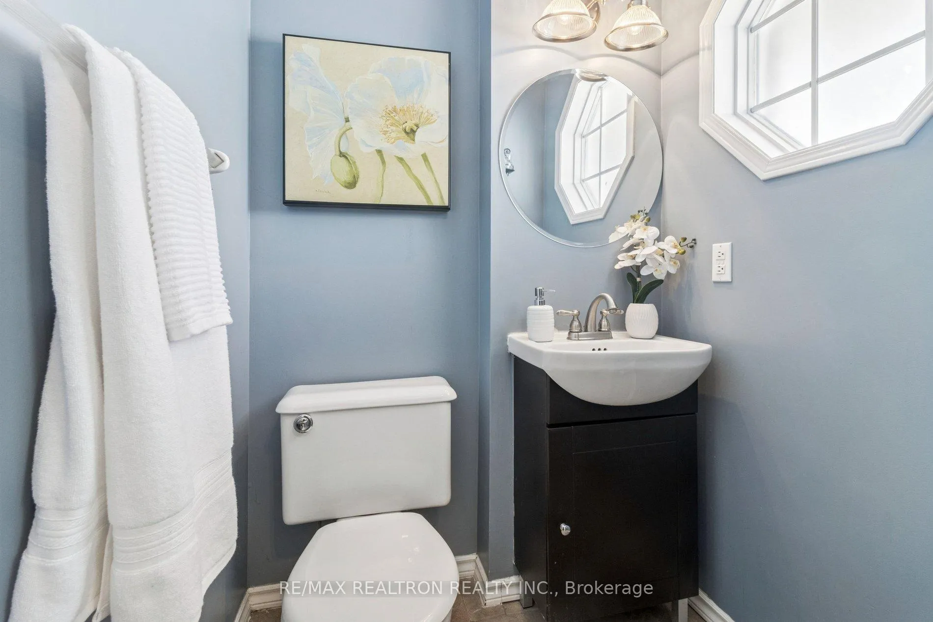 Photo 21 of 131 Columbia Road, Barrie, Holly — HOMEH