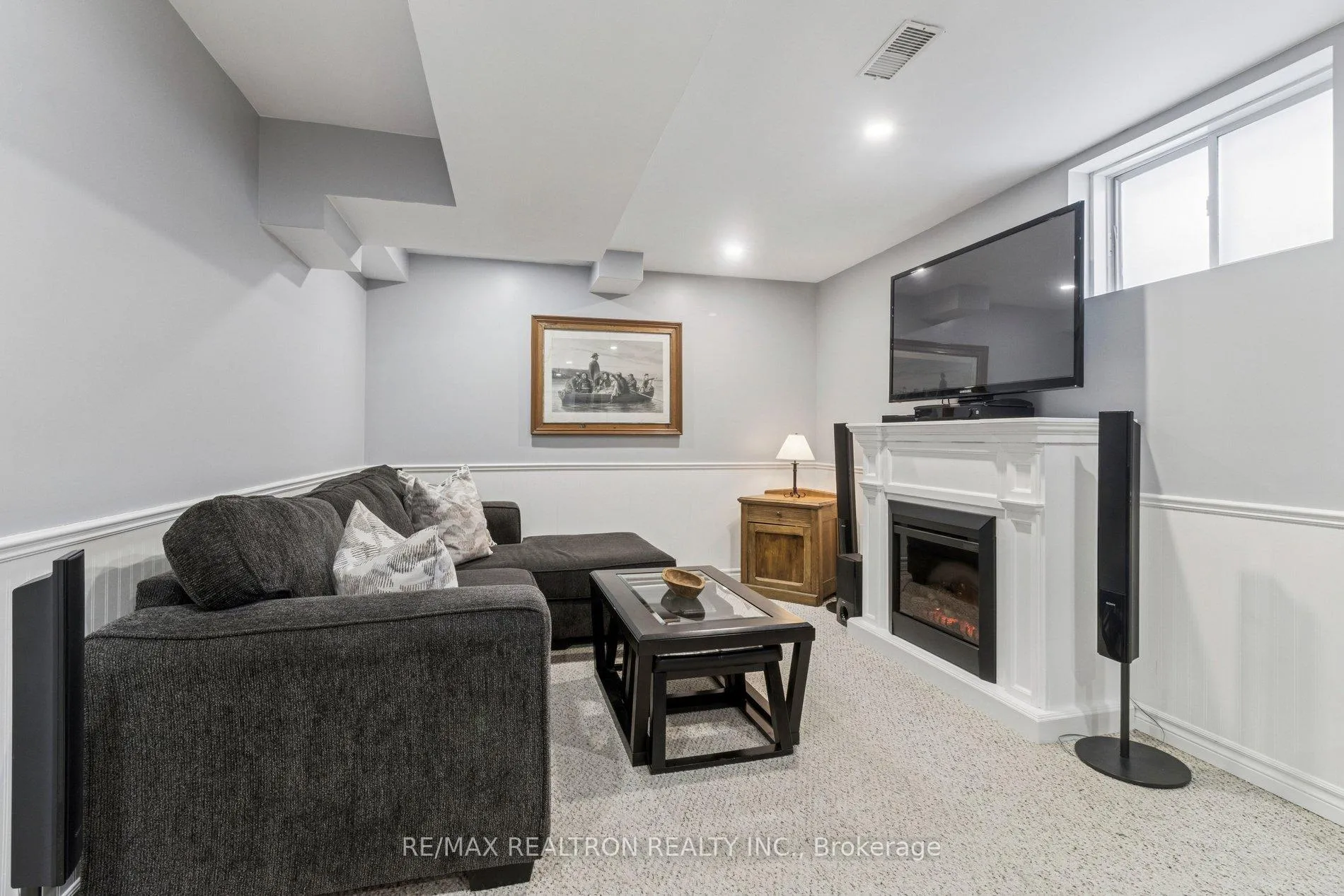 Photo 35 of 131 Columbia Road, Barrie, Holly — HOMEH
