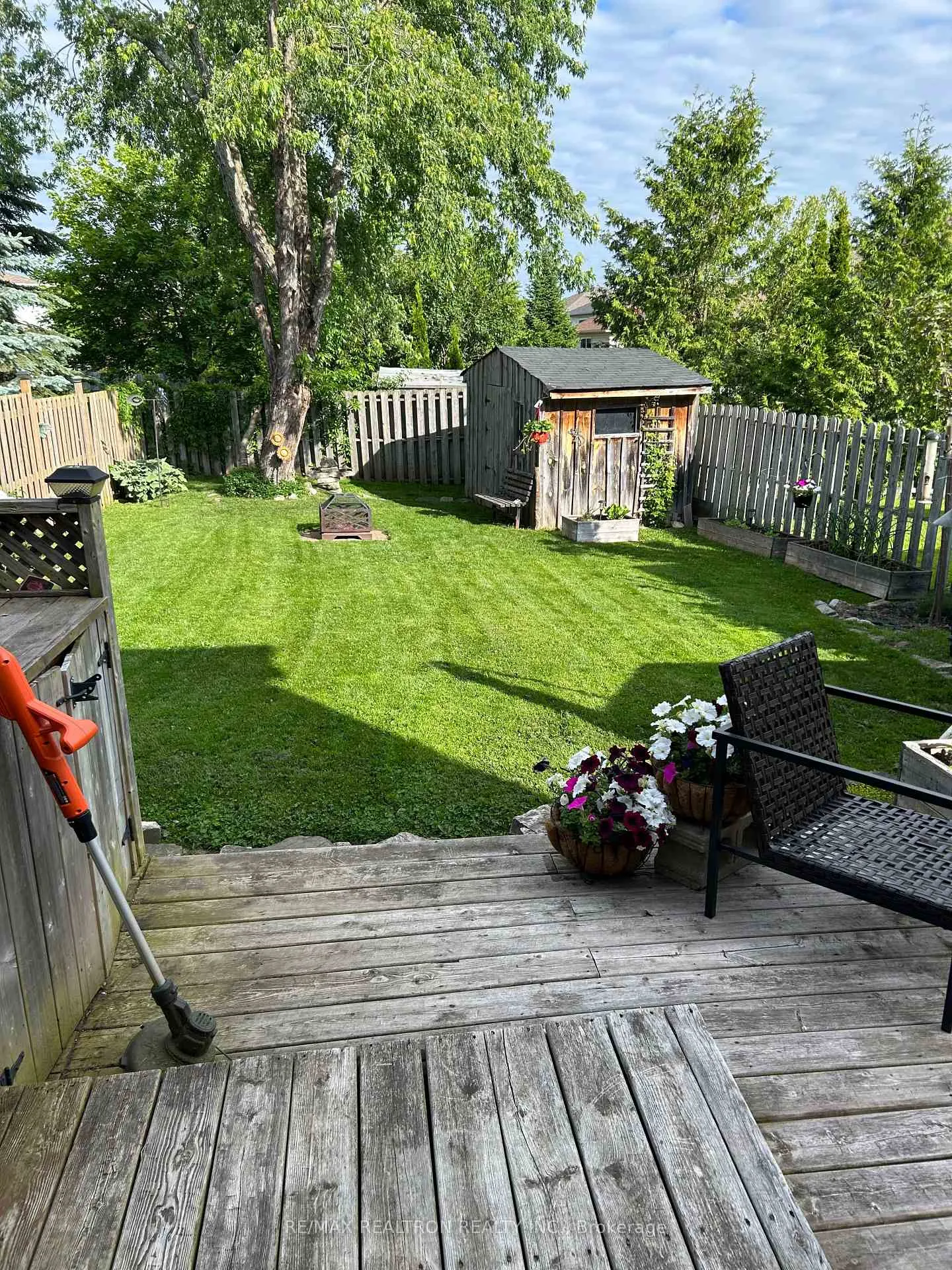 Photo 42 of 131 Columbia Road, Barrie, Holly — HOMEH