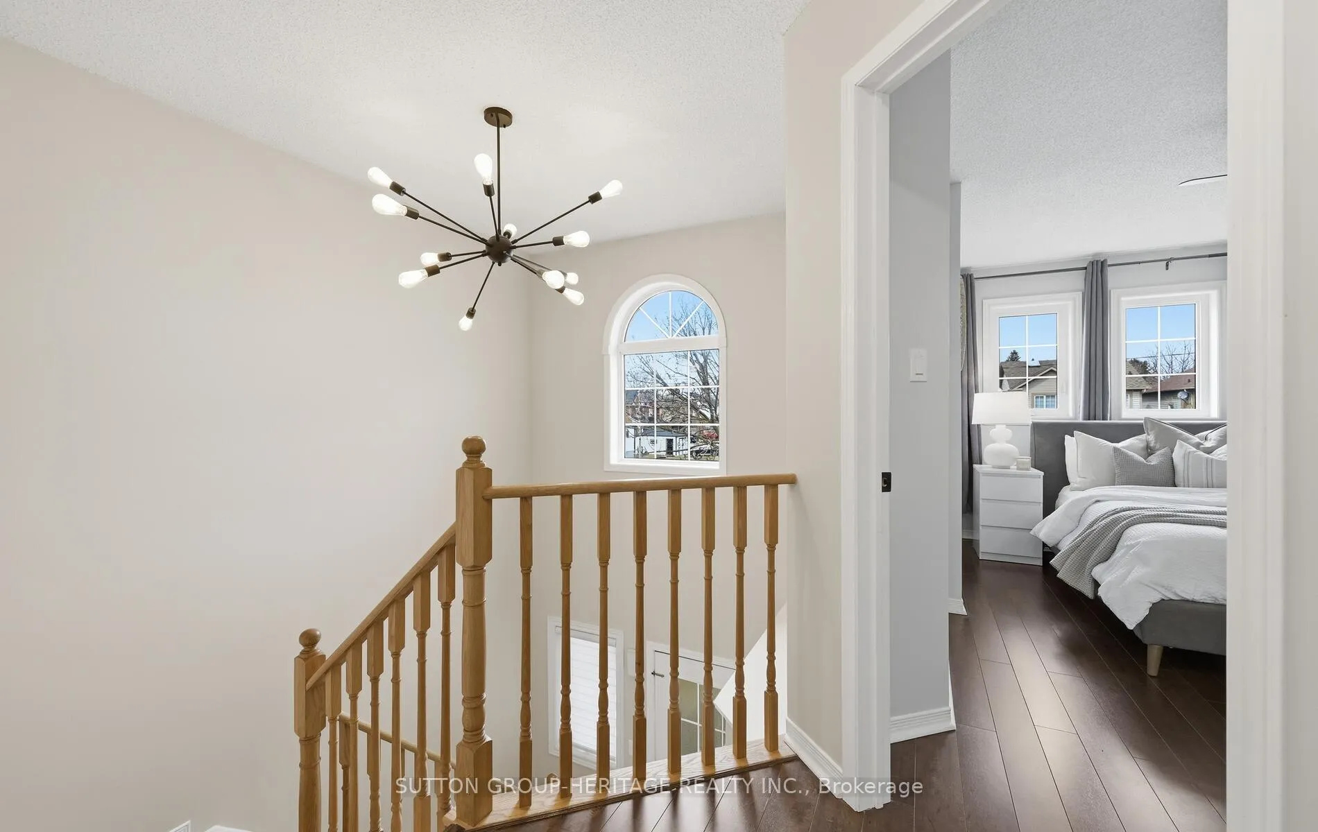 Photo 10 of 76 Regency Crescent, Whitby, Downtown Whitby — HOMEH