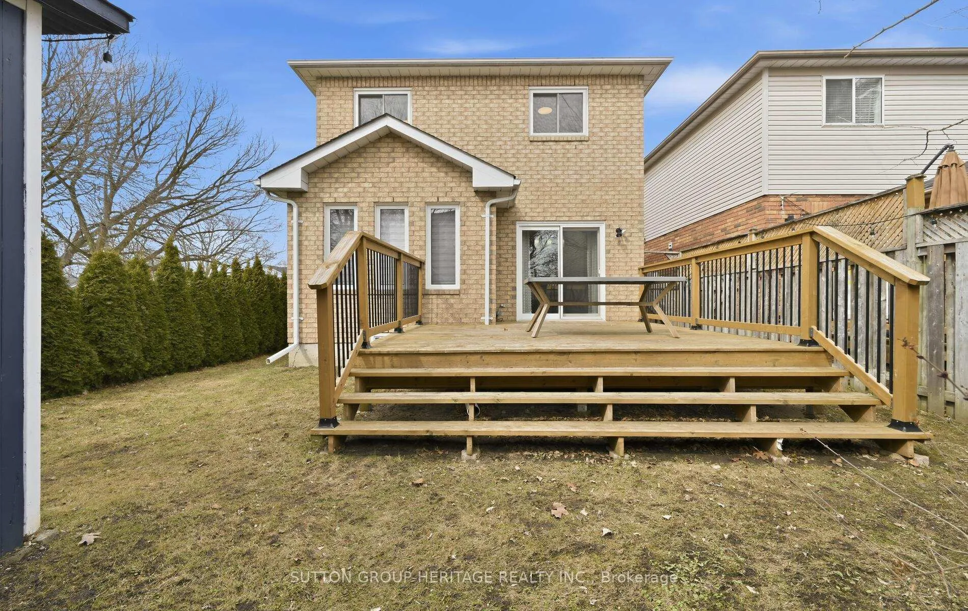 Photo 32 of 76 Regency Crescent, Whitby, Downtown Whitby — HOMEH