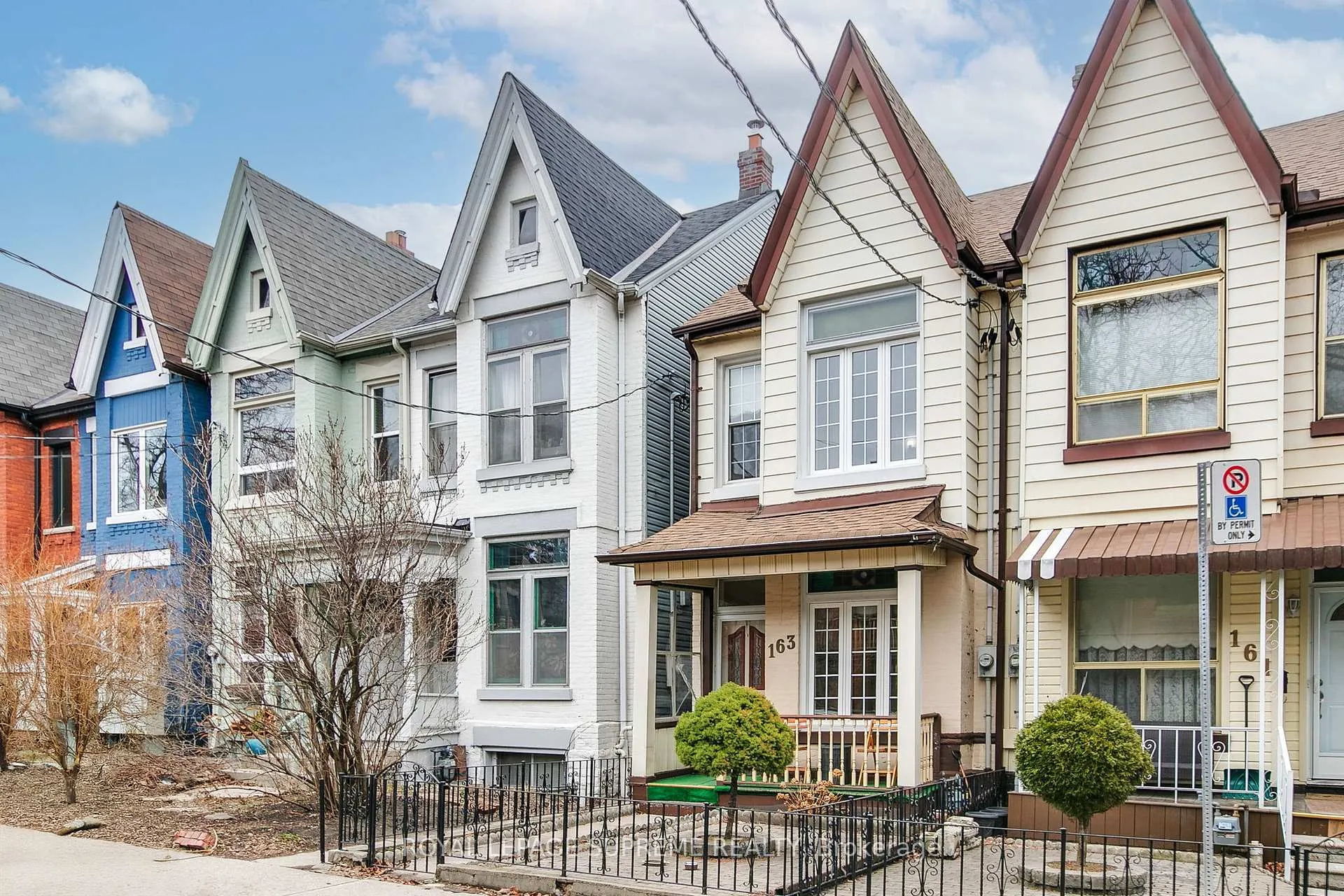 Front of 163 Beaconsfield Avenue
