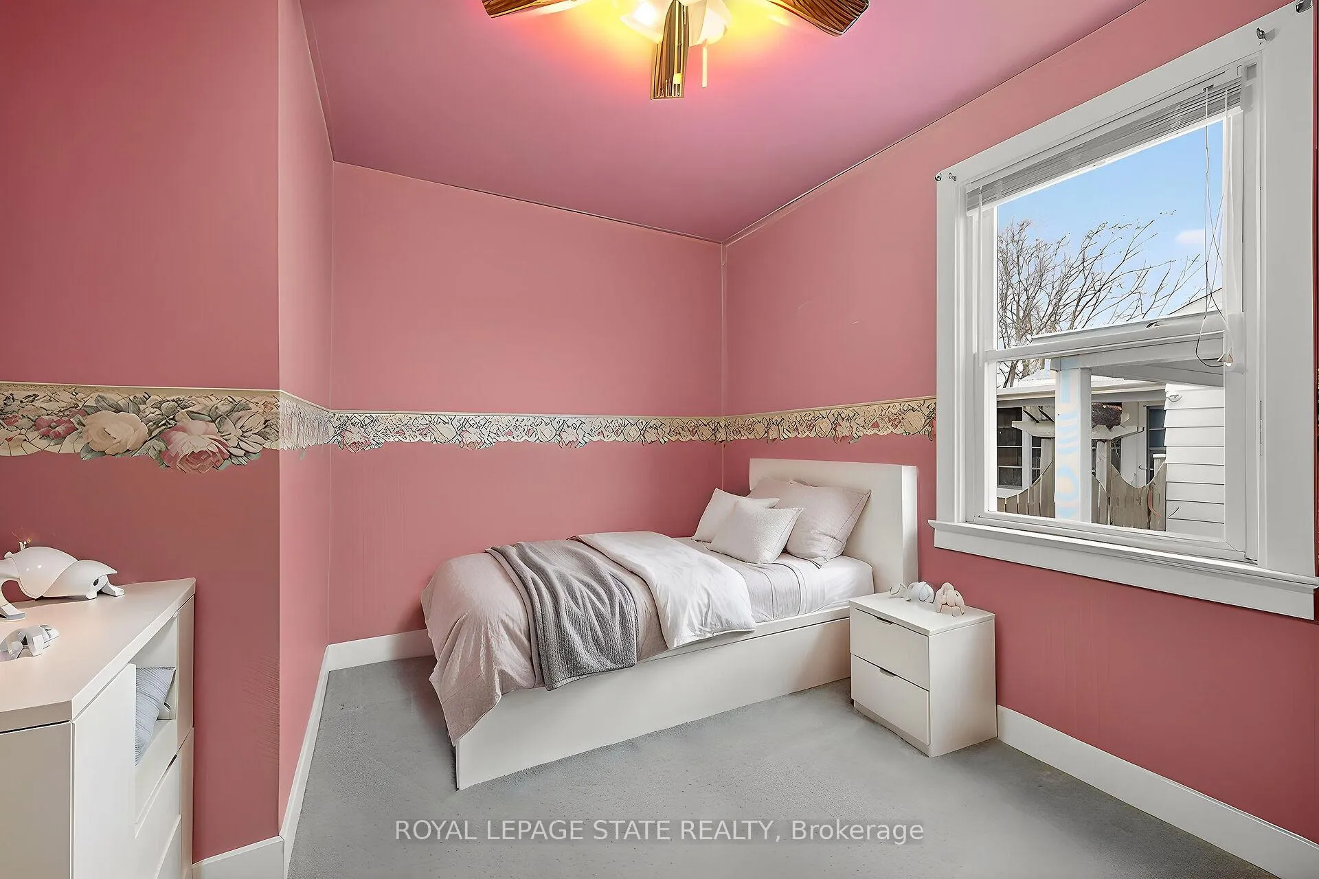 Photo 20 of 21 Lakeview Avenue, Grimsby, Grimsby Beach — HOMEH