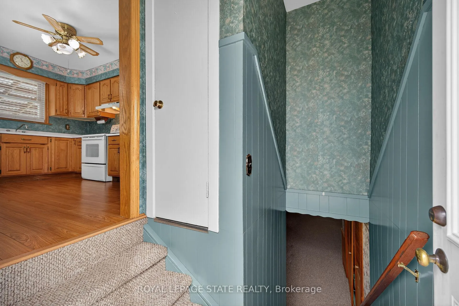 Photo 27 of 21 Lakeview Avenue, Grimsby, Grimsby Beach — HOMEH