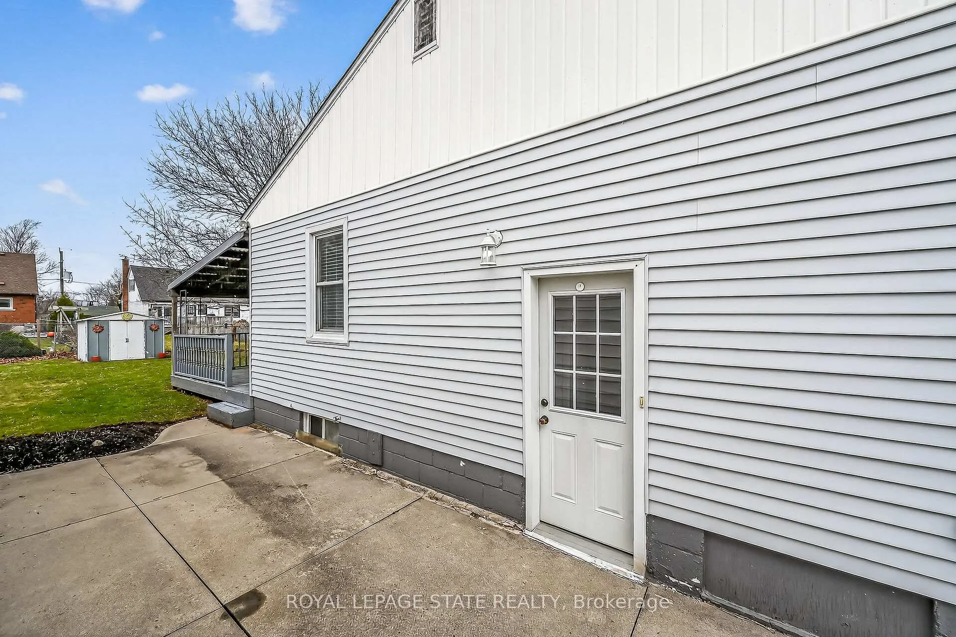 Photo 39 of 21 Lakeview Avenue, Grimsby, Grimsby Beach — HOMEH