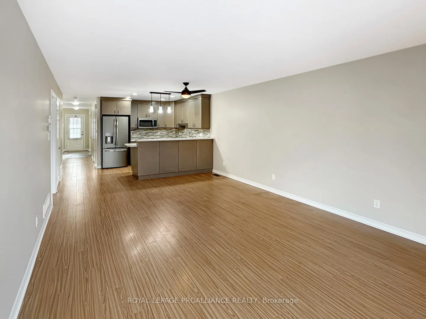 Photo 11 of 53 Sarah Court, Belleville, Belleville Ward — HOMEH